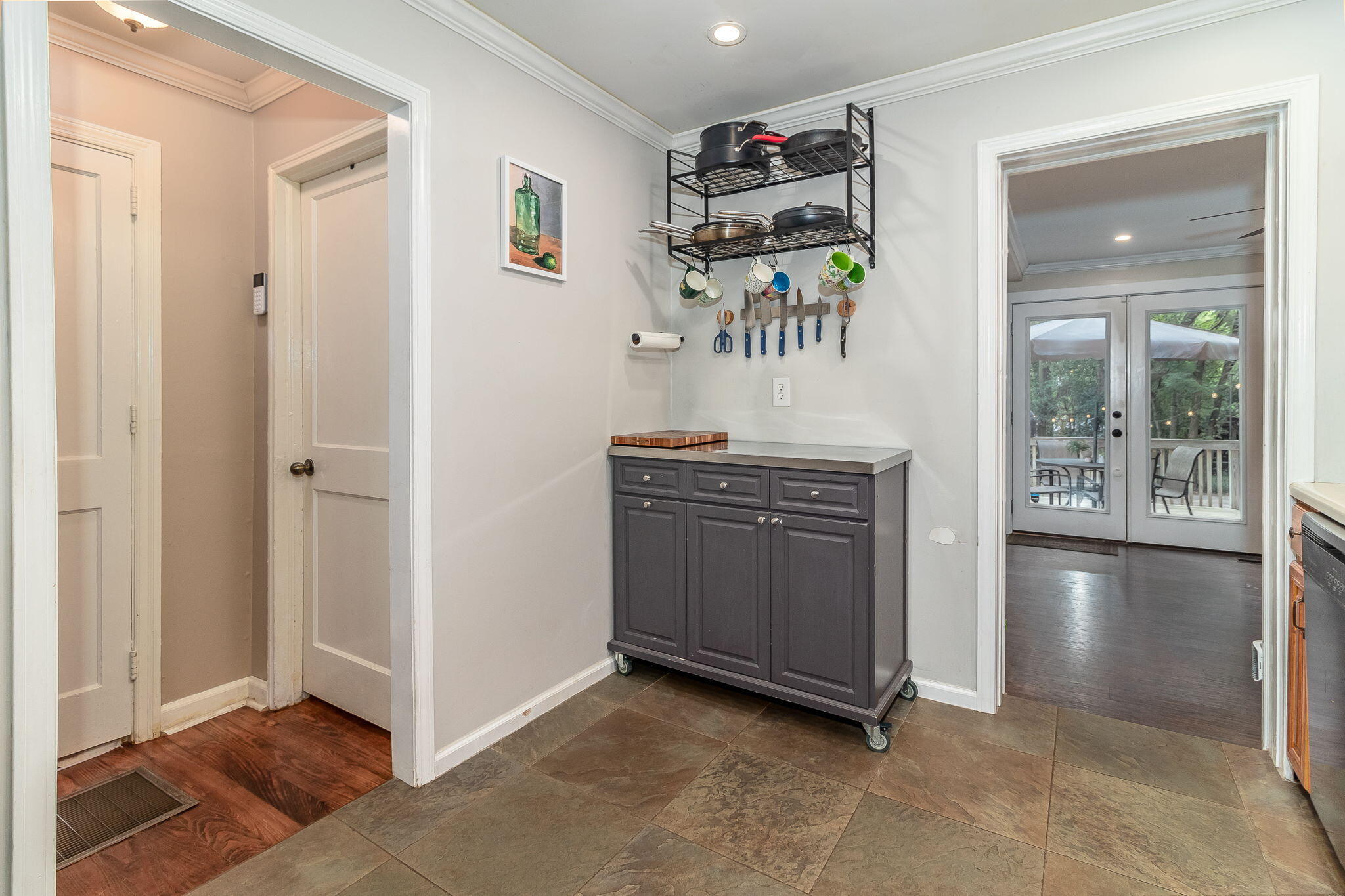 19-web-or-mls-542 HICKMAN RD ©--7