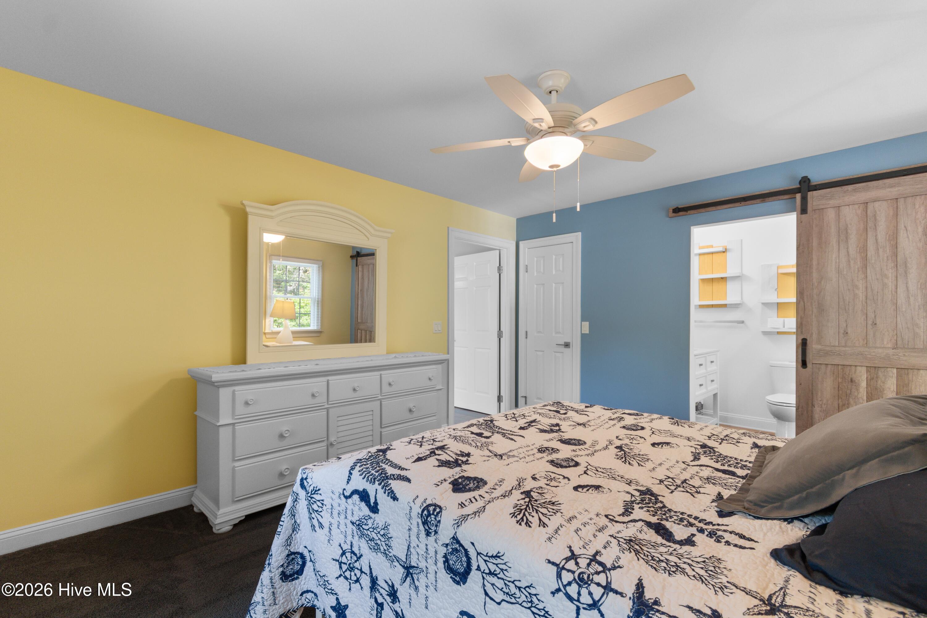 100569260 | Photo 31