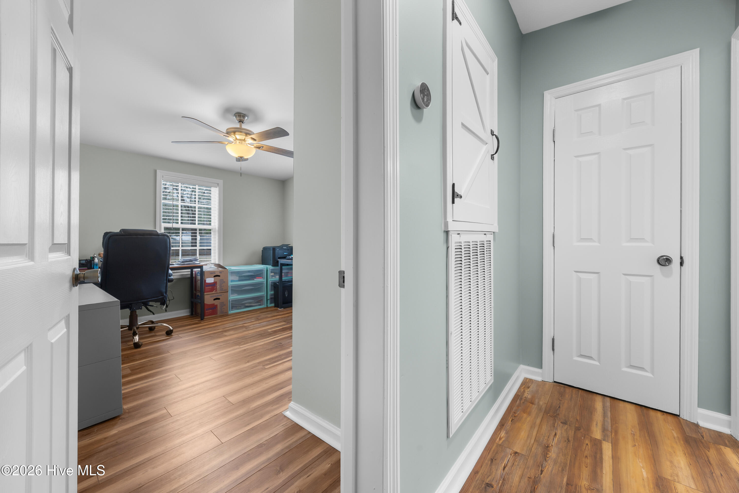 100551414 | Photo 13