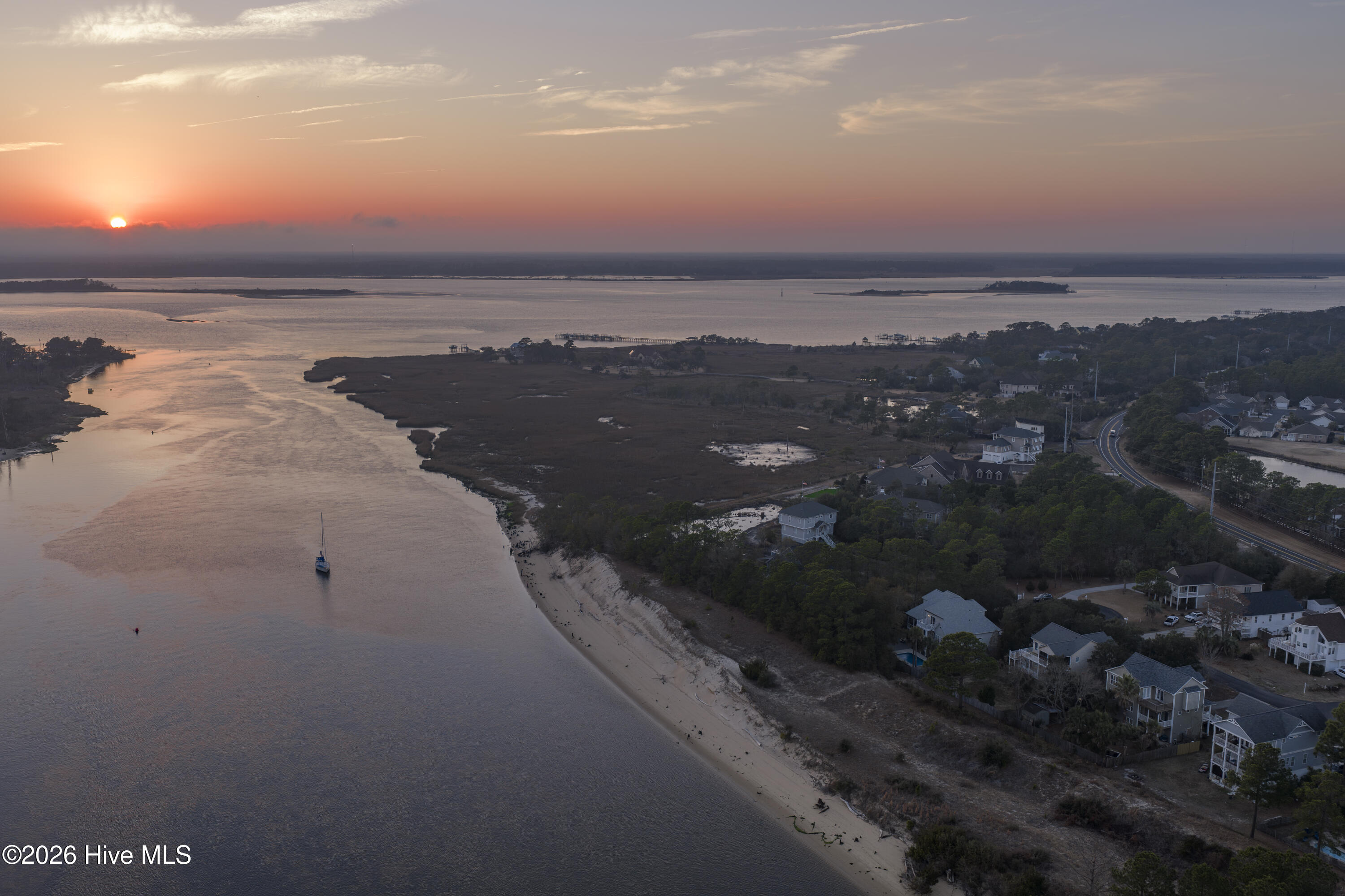 100557060 | Photo 87