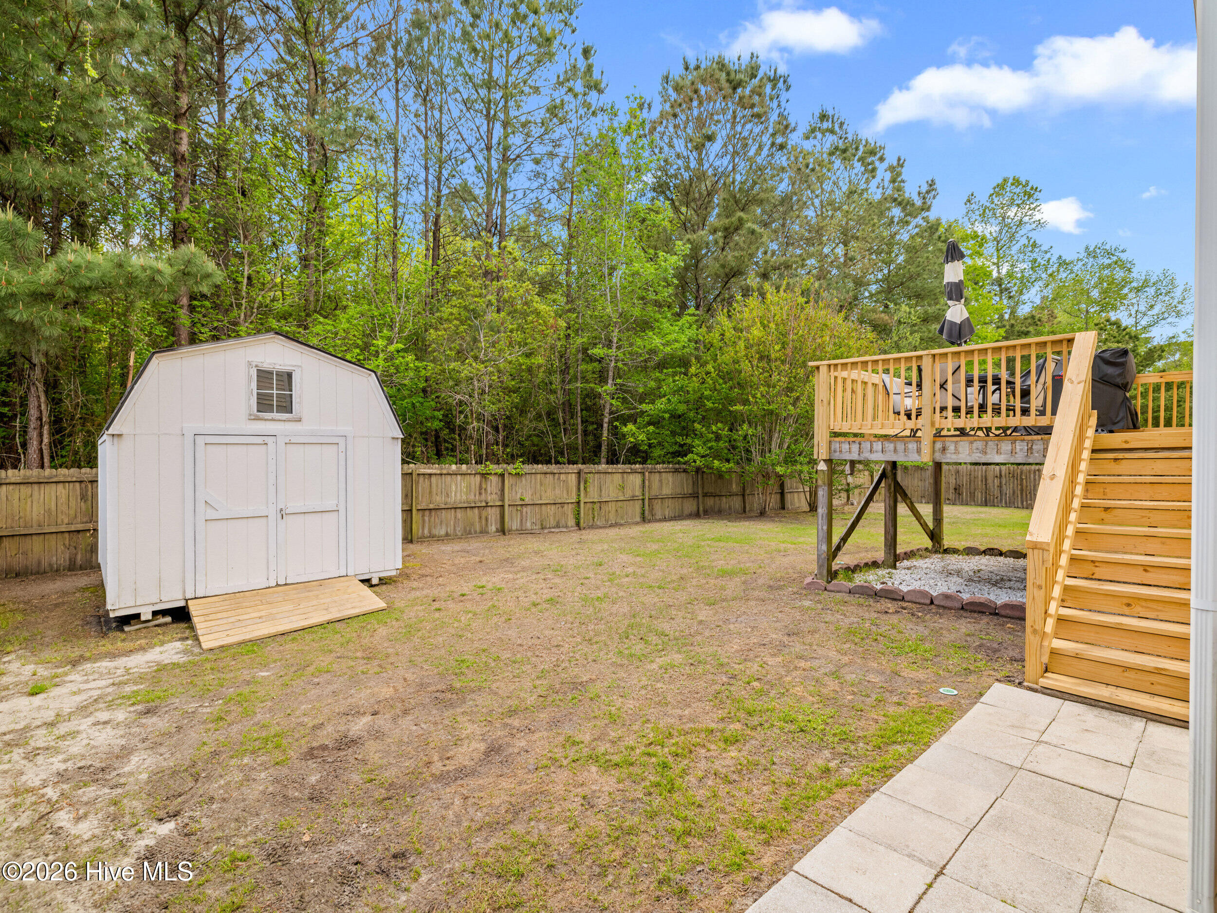 100566997 | Photo 45