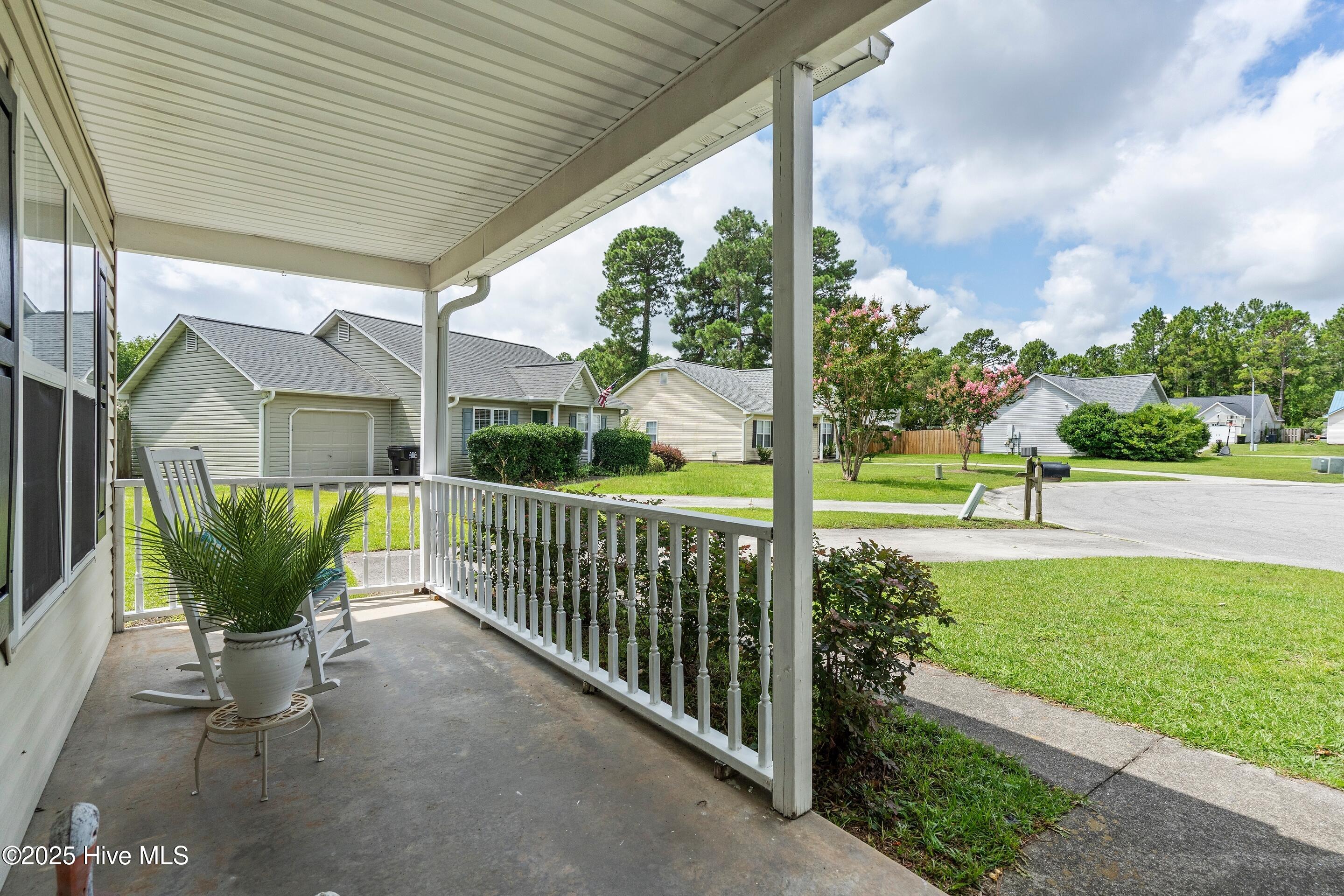 706 Bent Twig Court, Wilmington, NC 28411 – photo 4: Front 1C