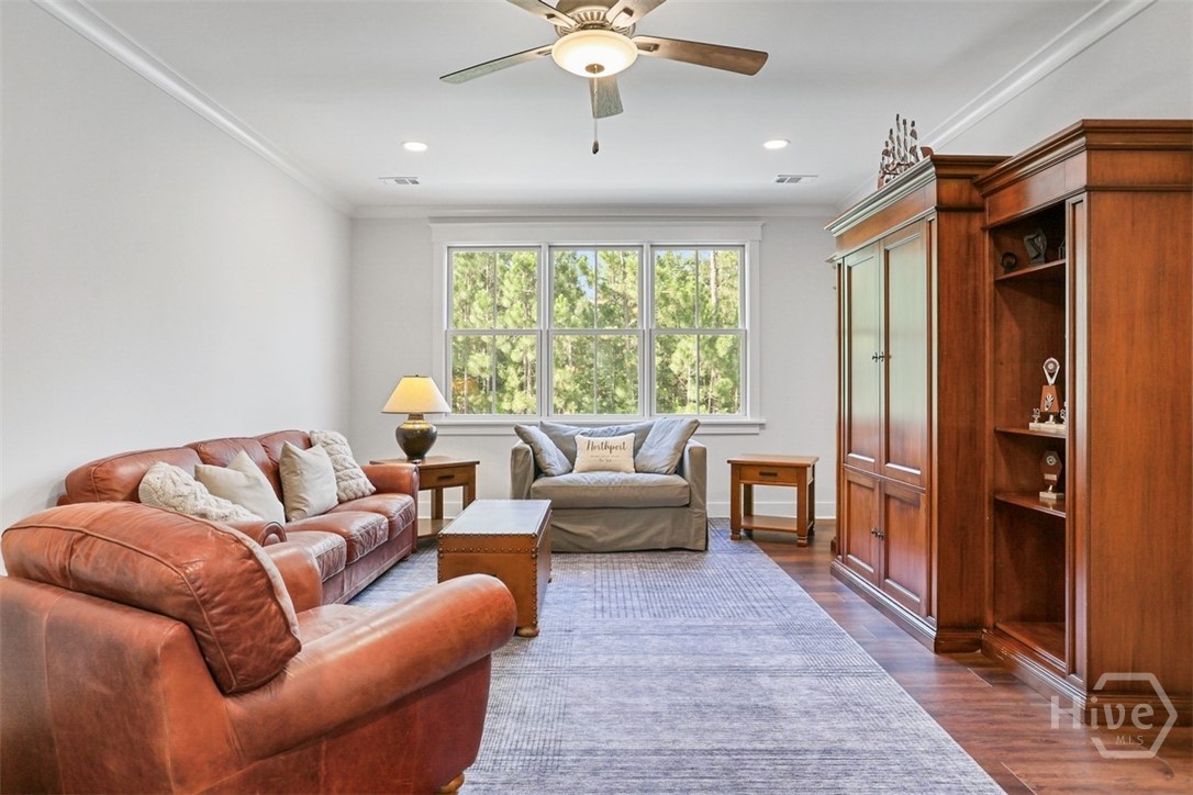 116 Greenhill Close