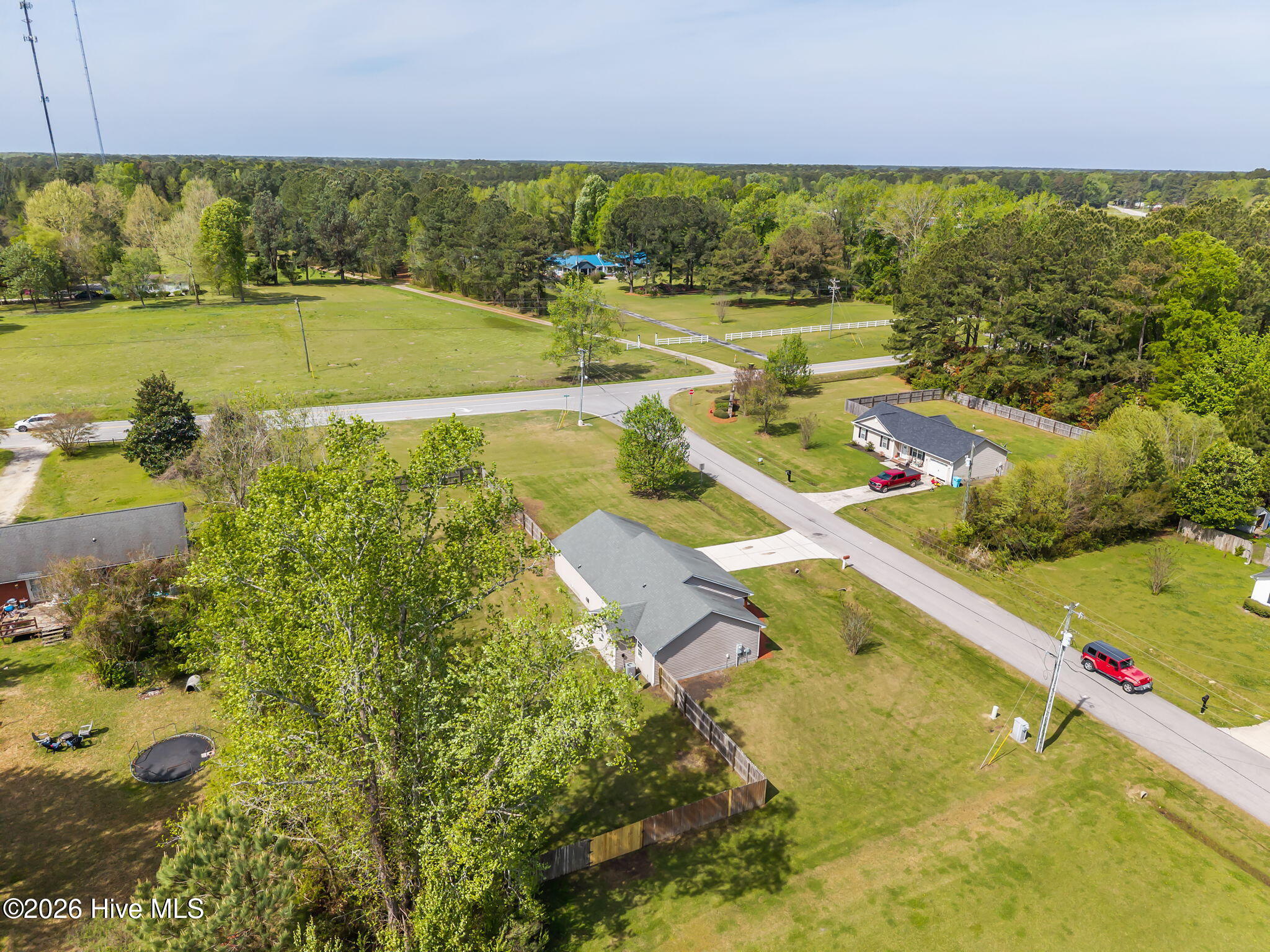 100565884 | Photo 43