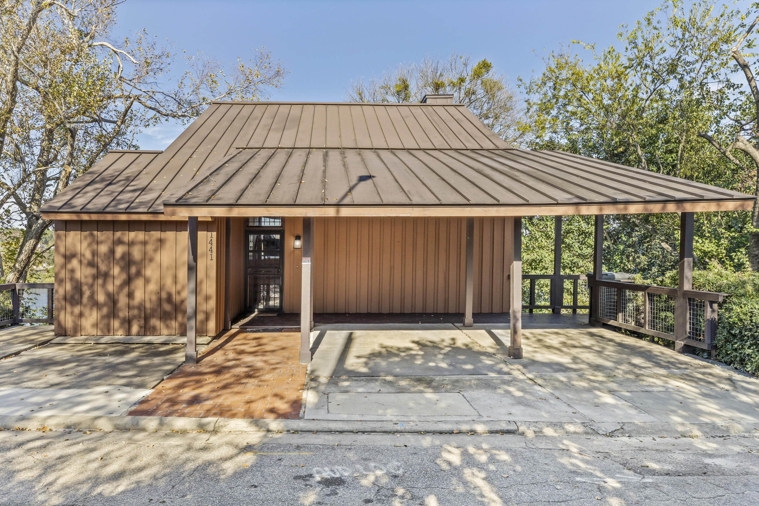 Homes for sale in Augusta, GA | 1441 Waters Edge Dr, Augusta, GA 30901 | MLS# 549432