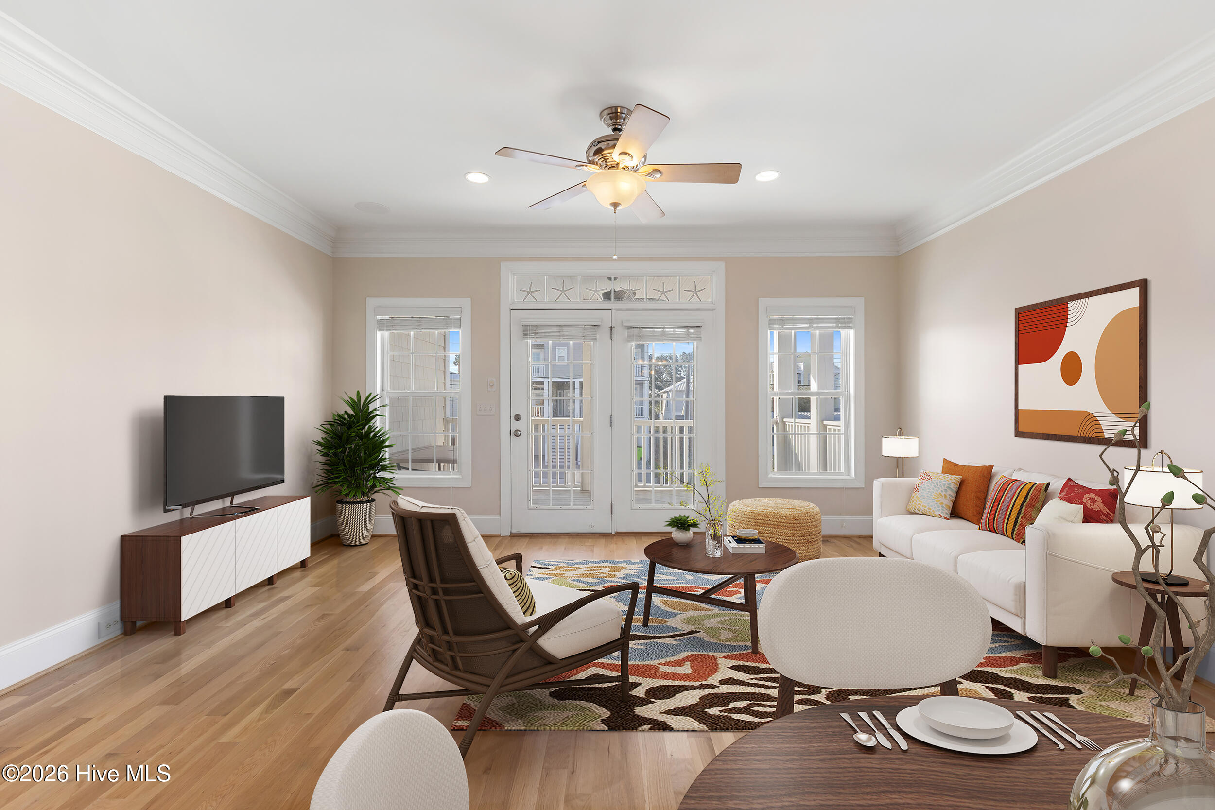 100559855 | Photo 12