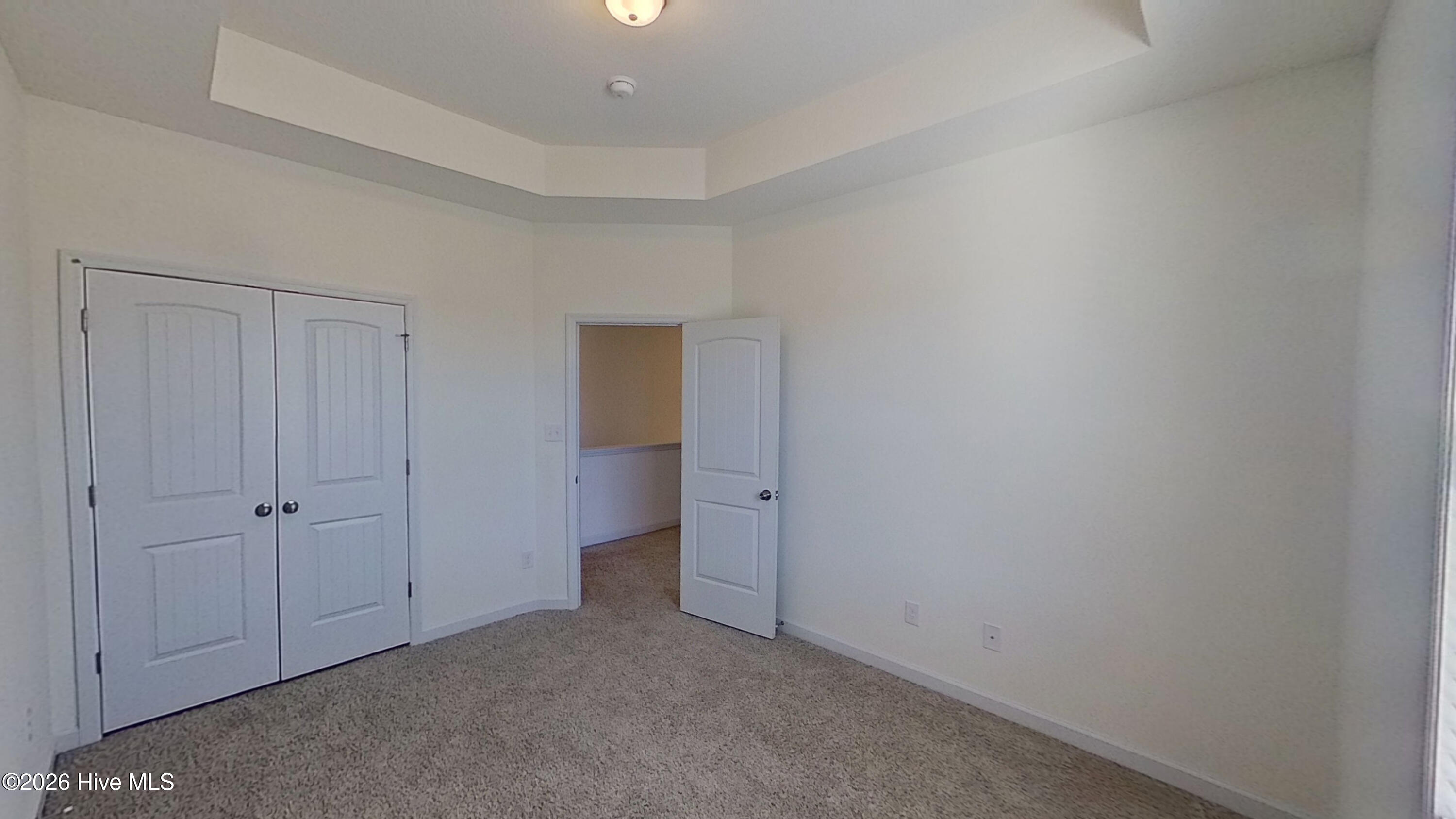 100567231 | Photo 18