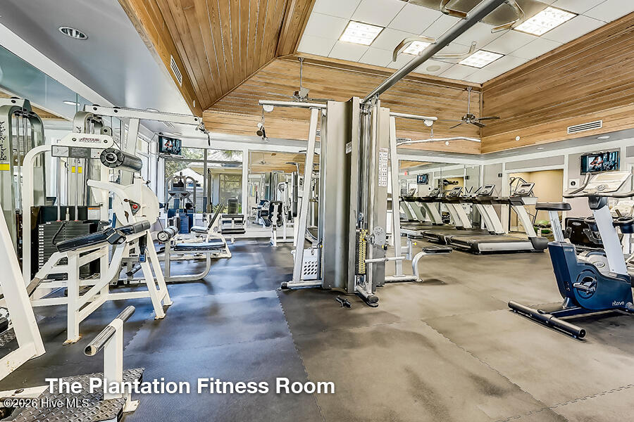 100550415 | Photo 19