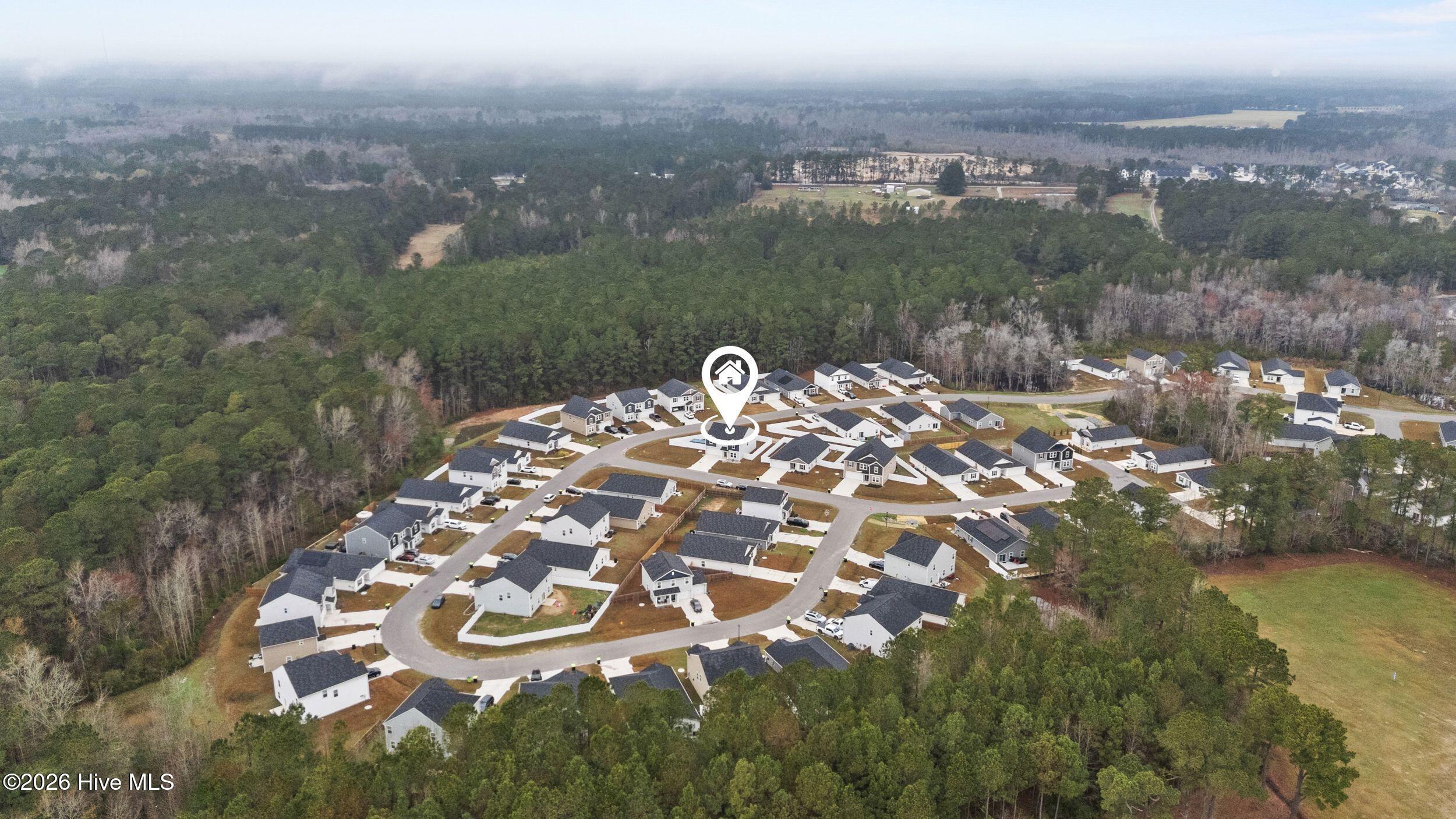 100561972 | Photo 54