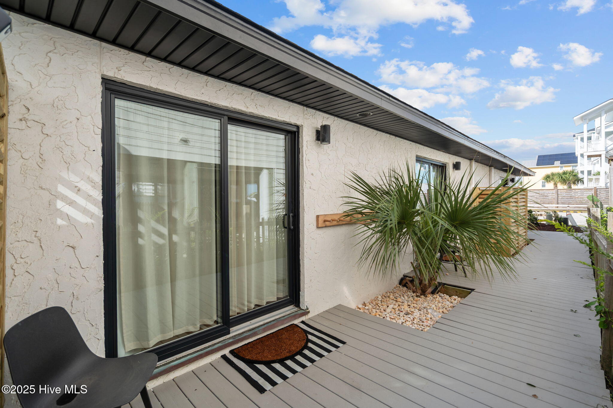 100534749 | Photo 46