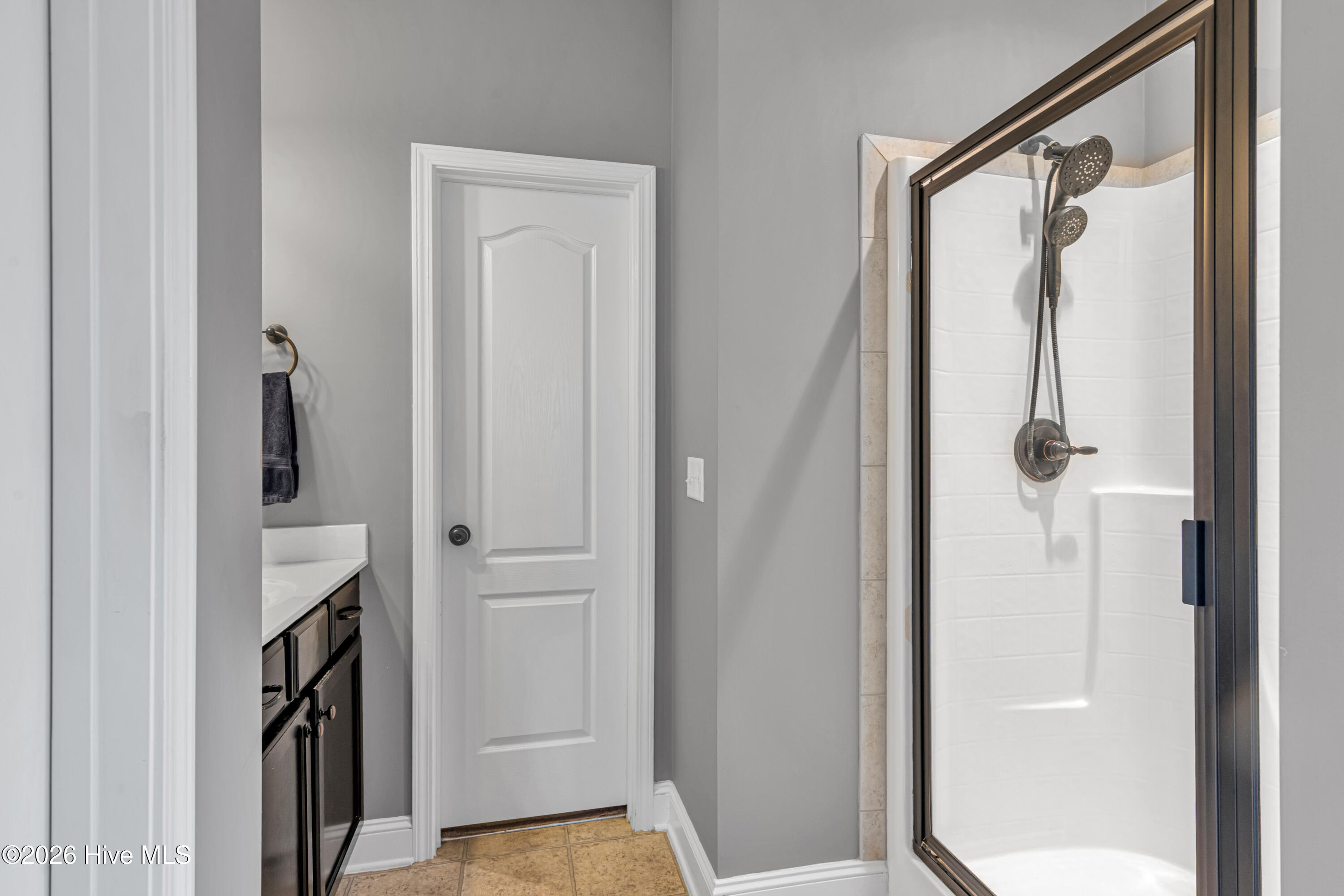 100564004 | Photo 26