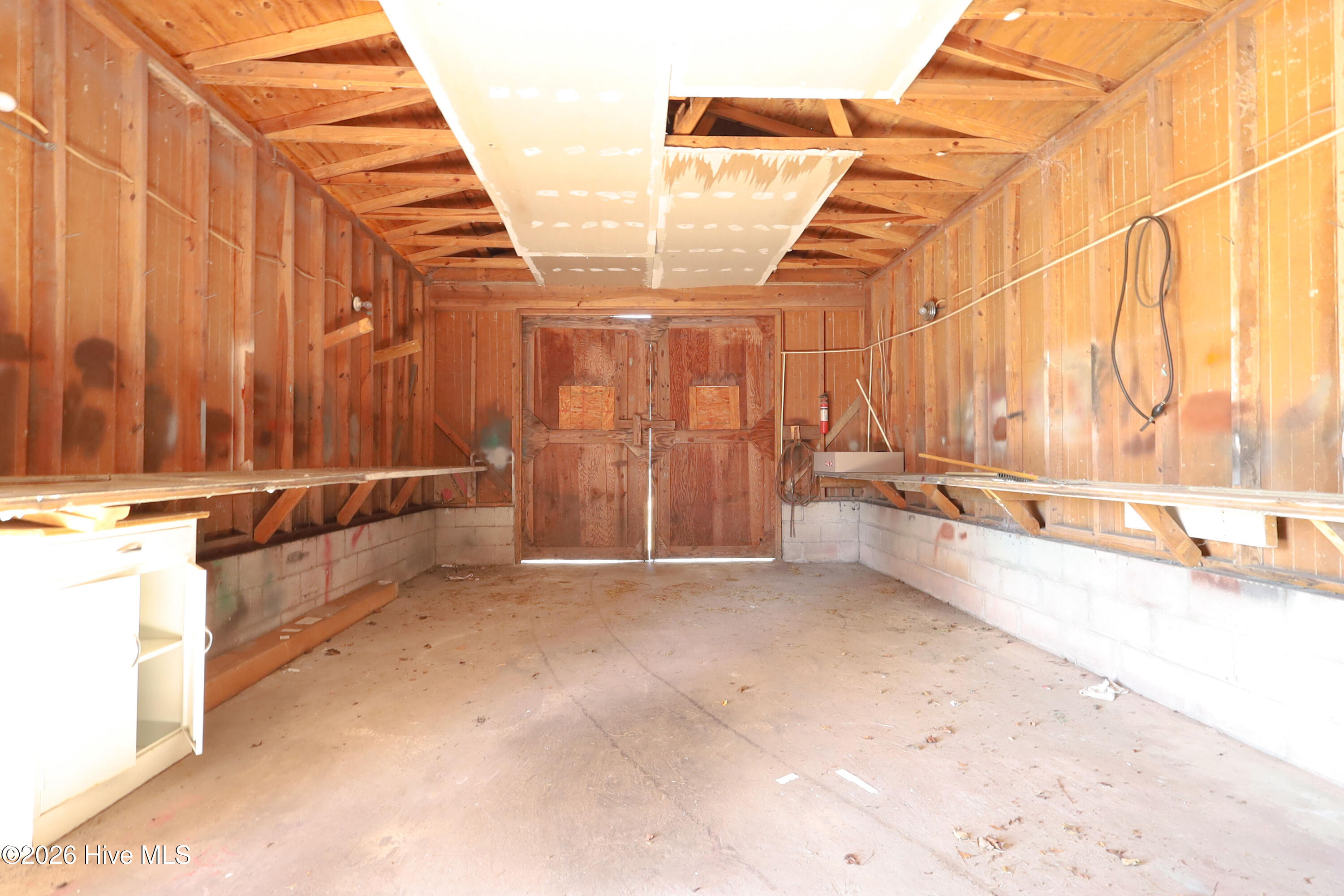 100556838 | Photo 46