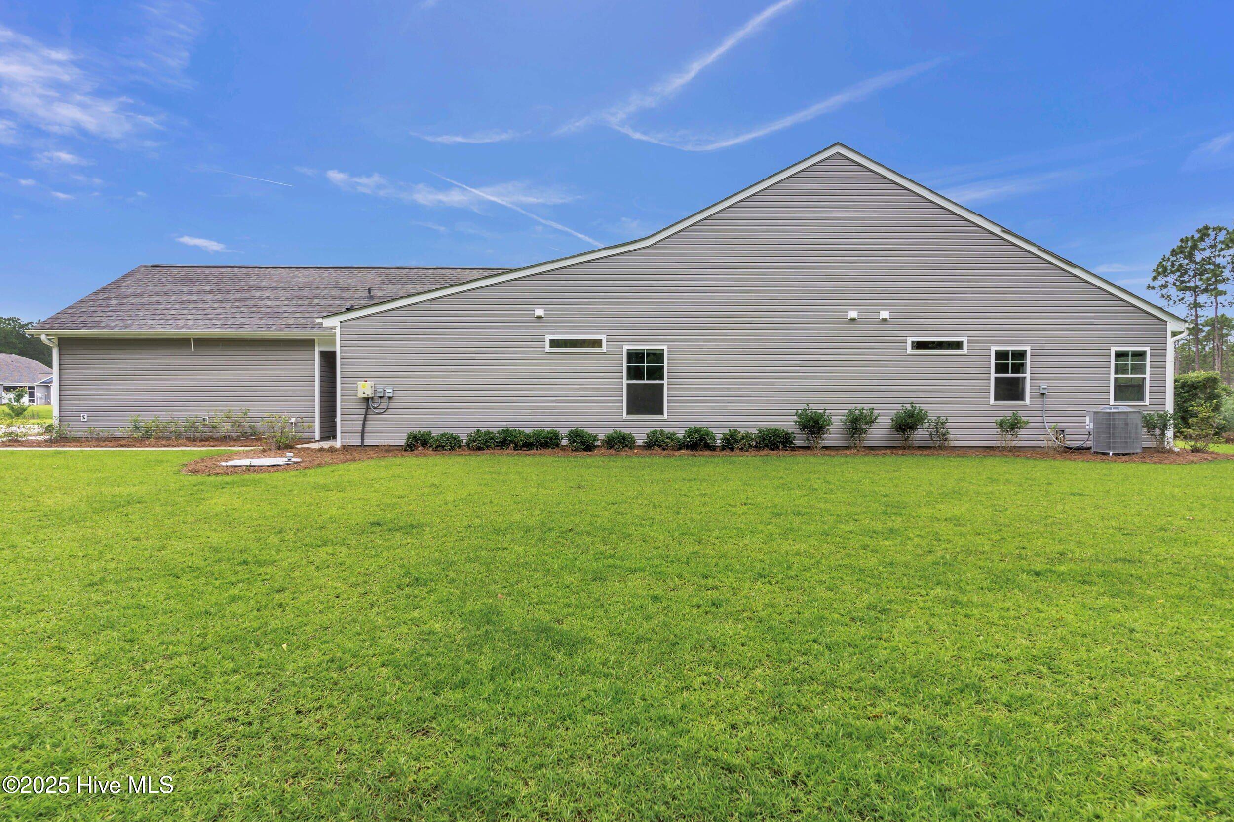 100514304 | Photo 34