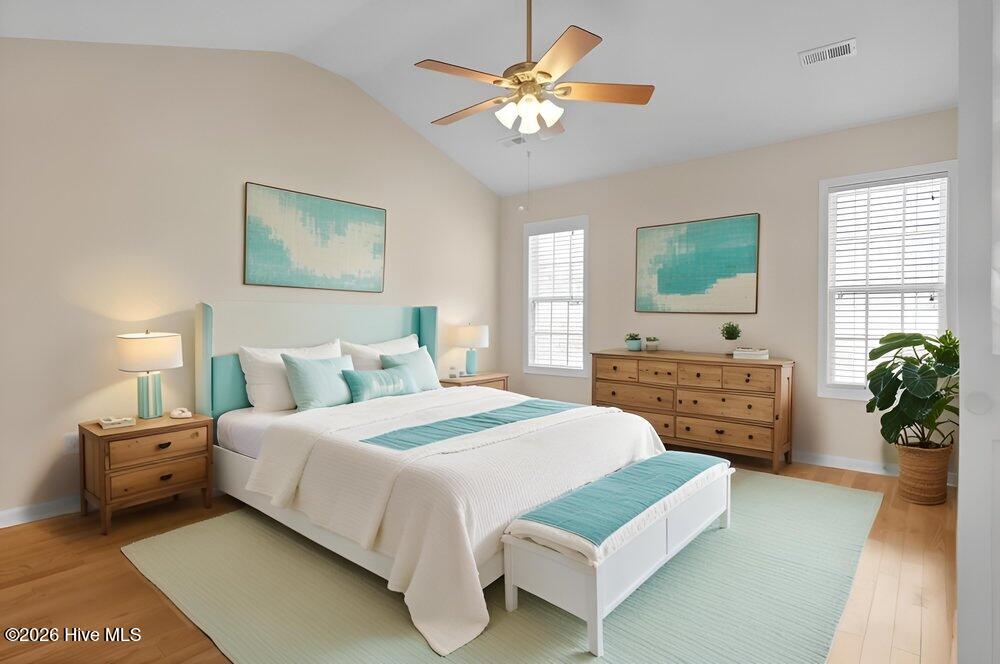 100549483 | Photo 11