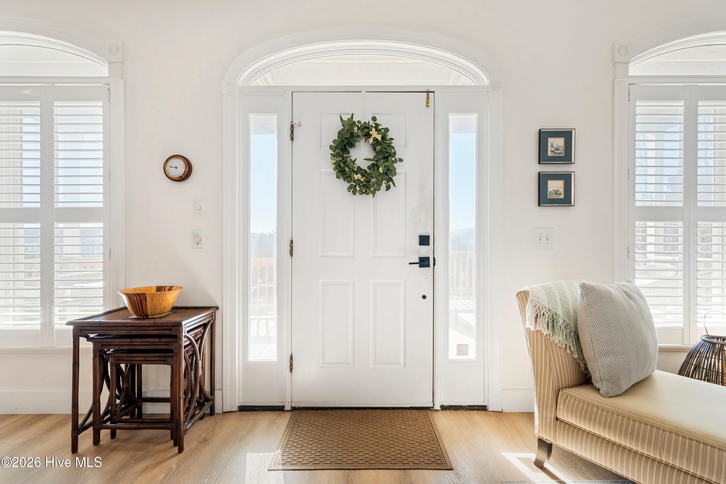 100549309 | Photo 16