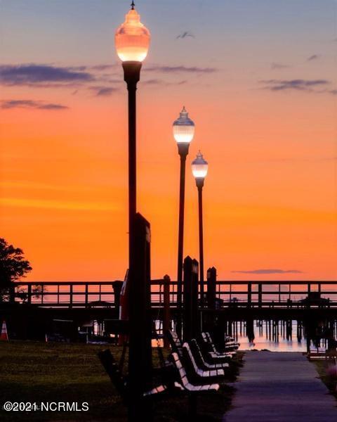 100220459 | Photo 22