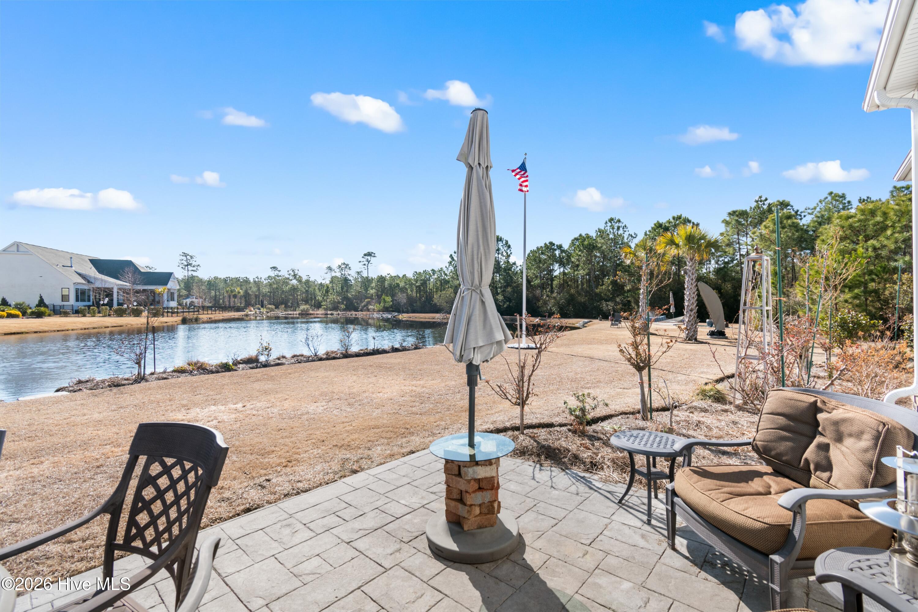 100560288 | Photo 56