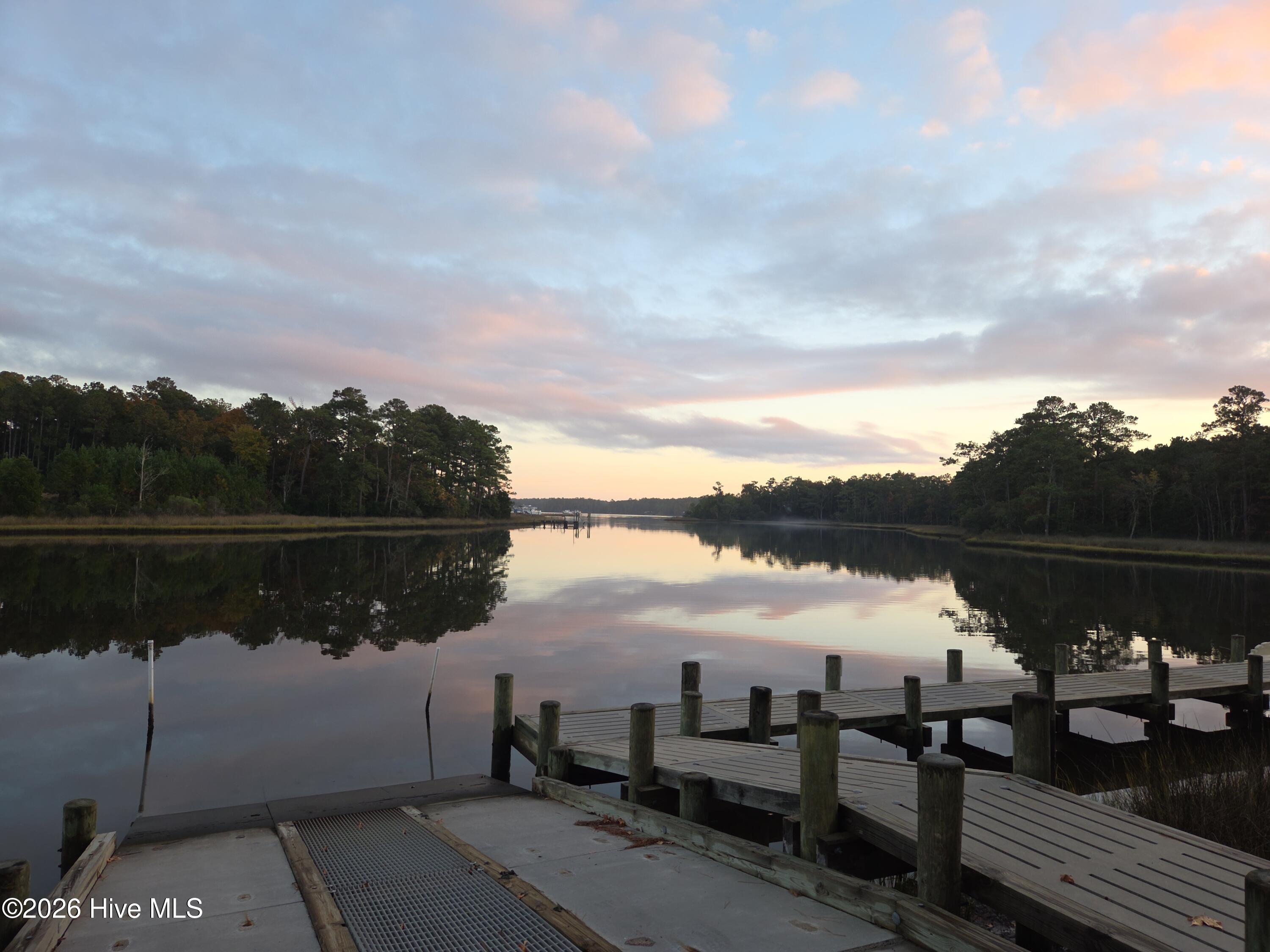 100552779 | Photo 52