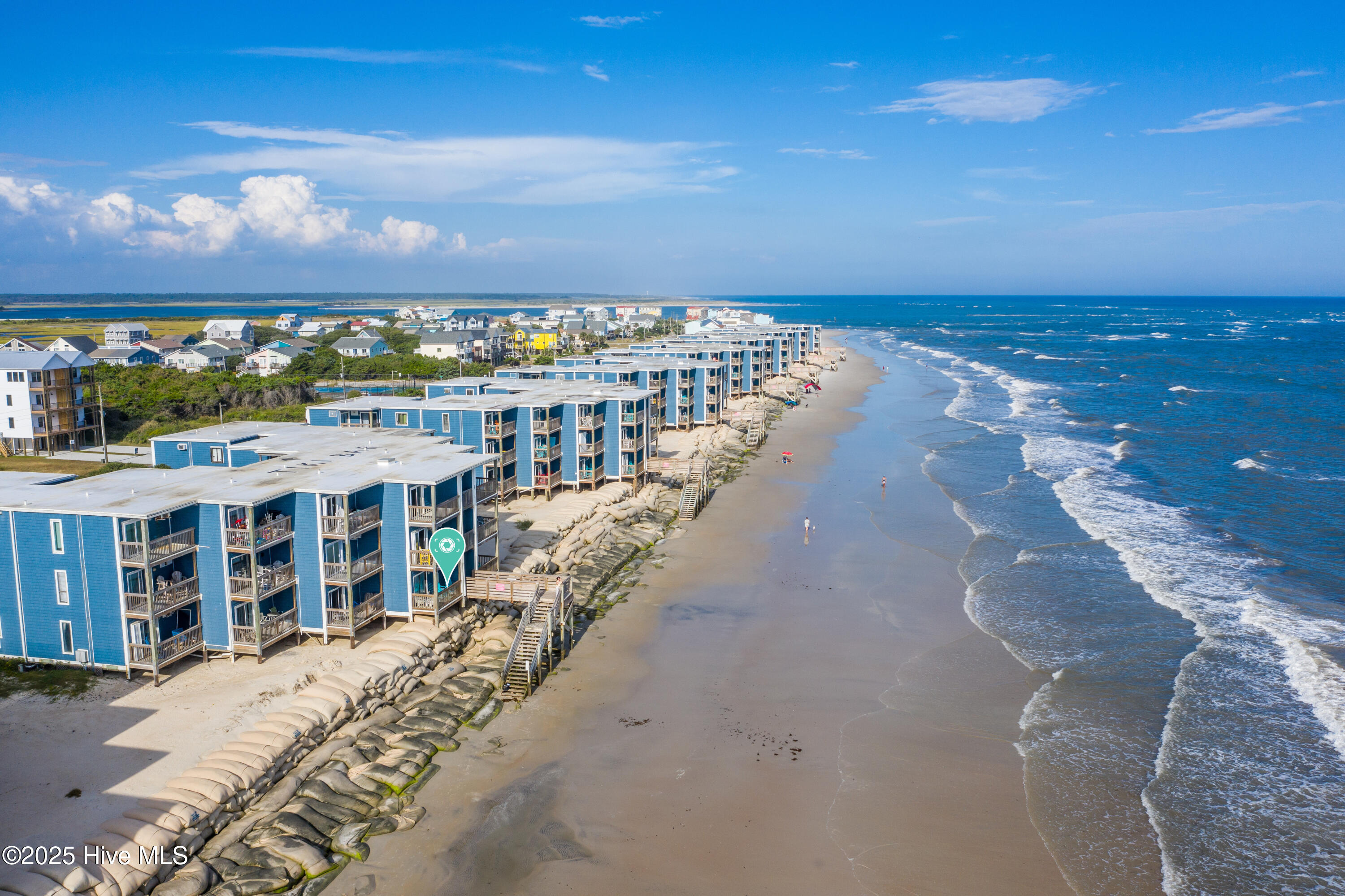 100534180 | Photo 46