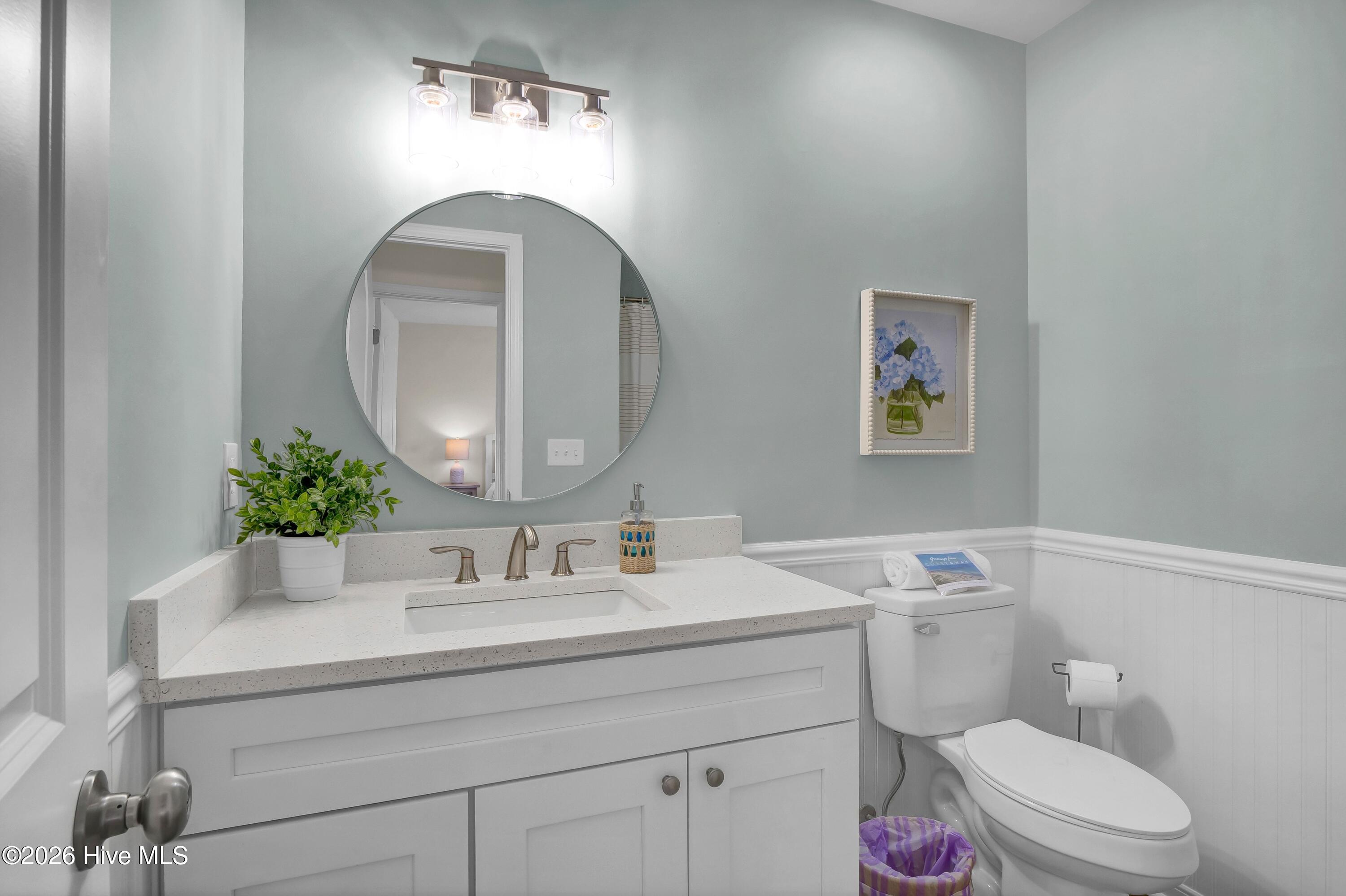 100556250 | Photo 47