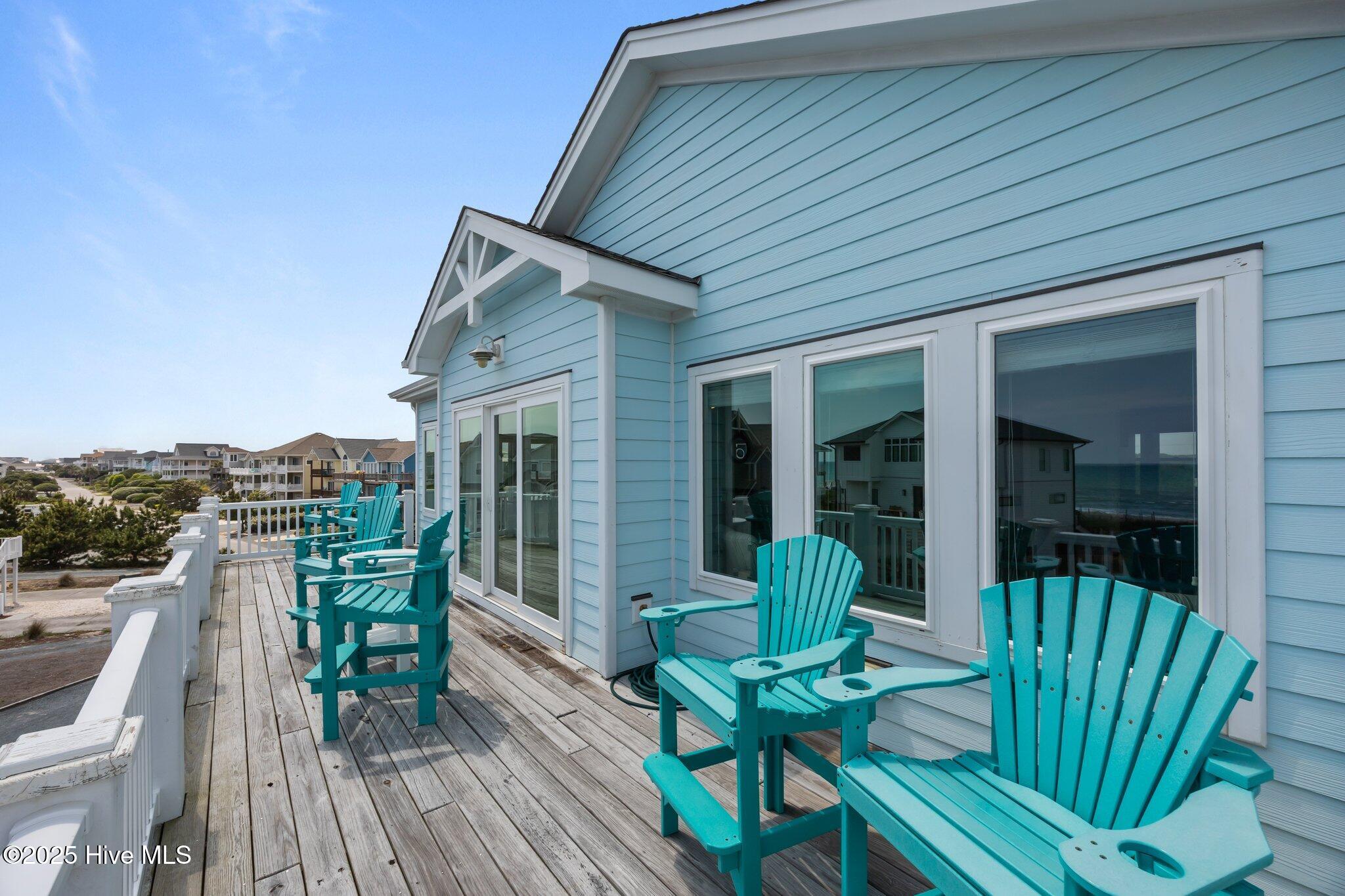 100547426 | Photo 39