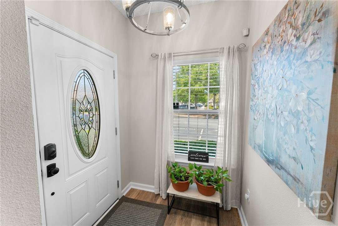 Light & bright foyer