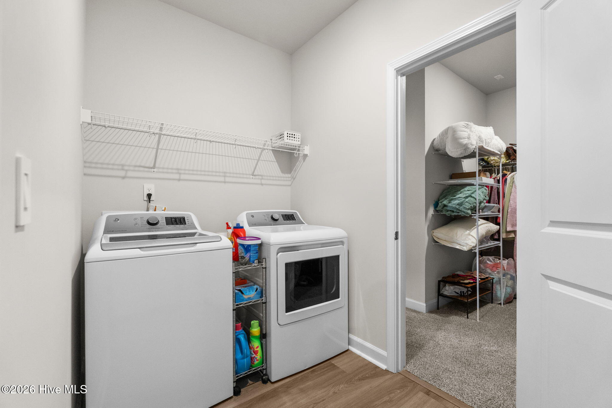 100563775 | Photo 31