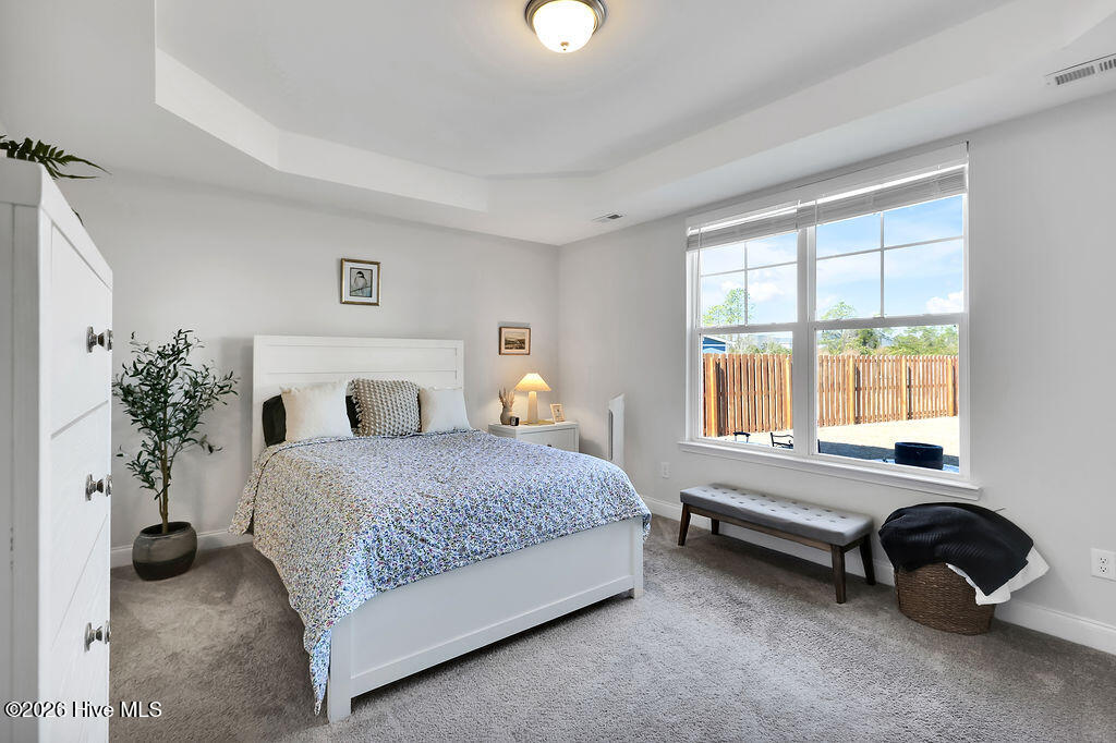 100555659 | Photo 15