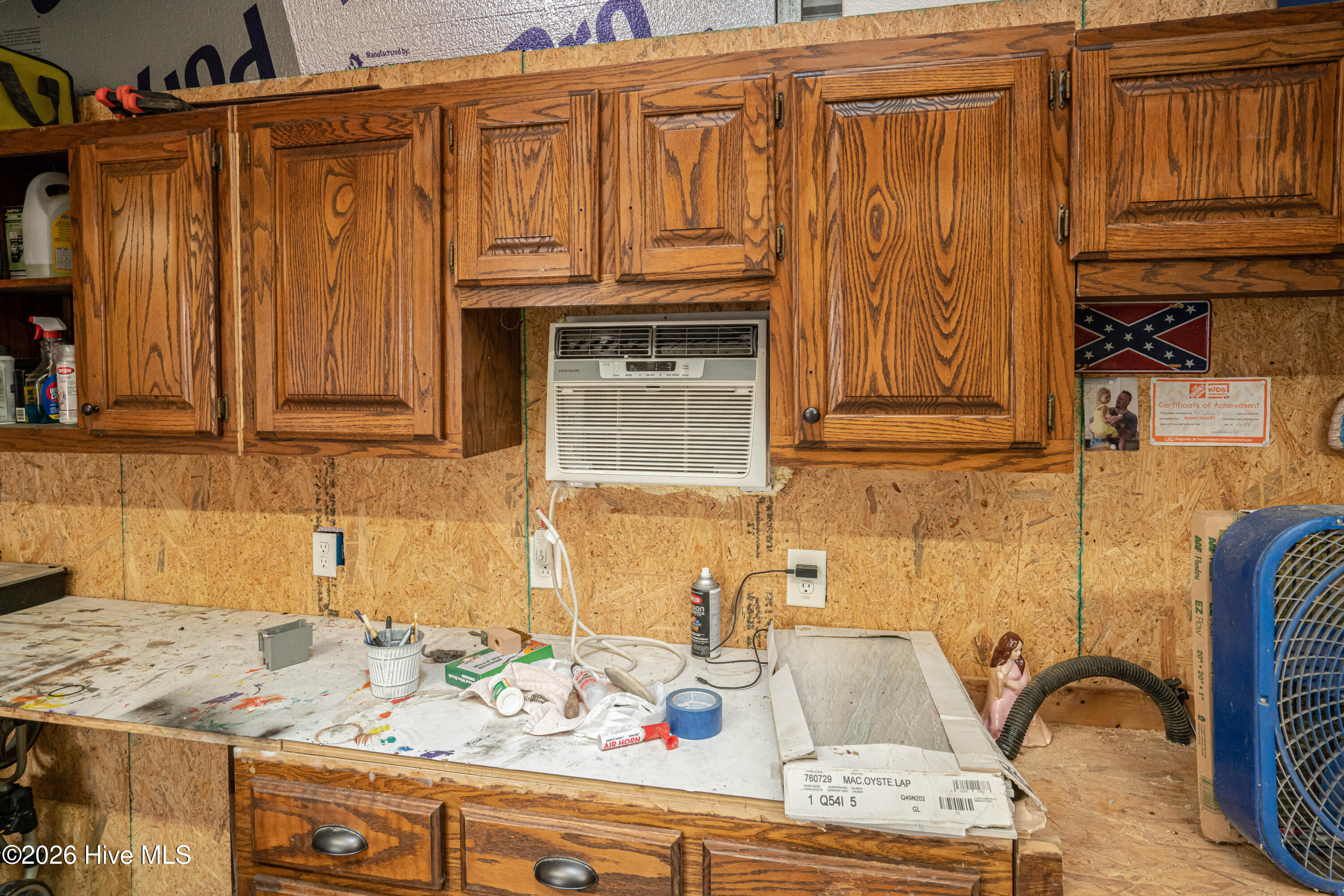 100552222 | Photo 42