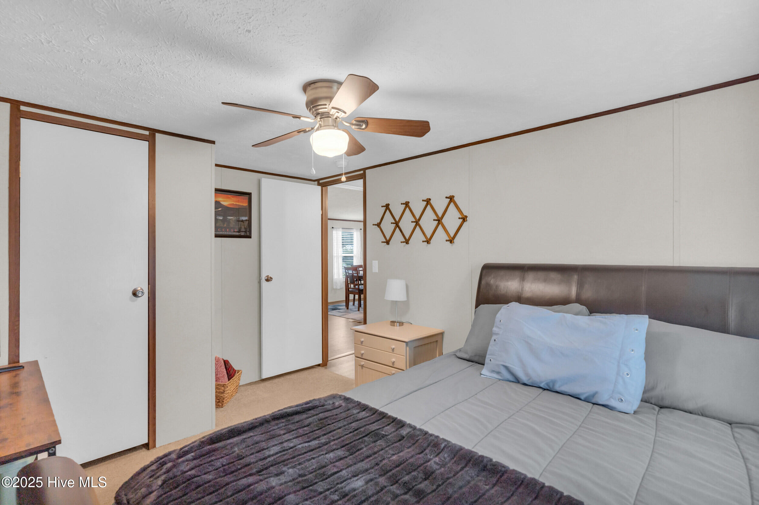 100533753 | Photo 20