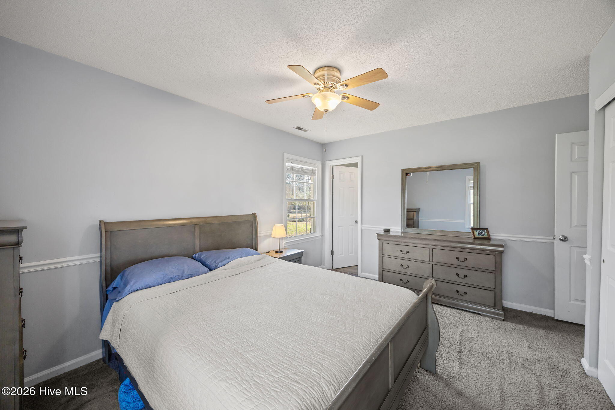 100558764 | Photo 24