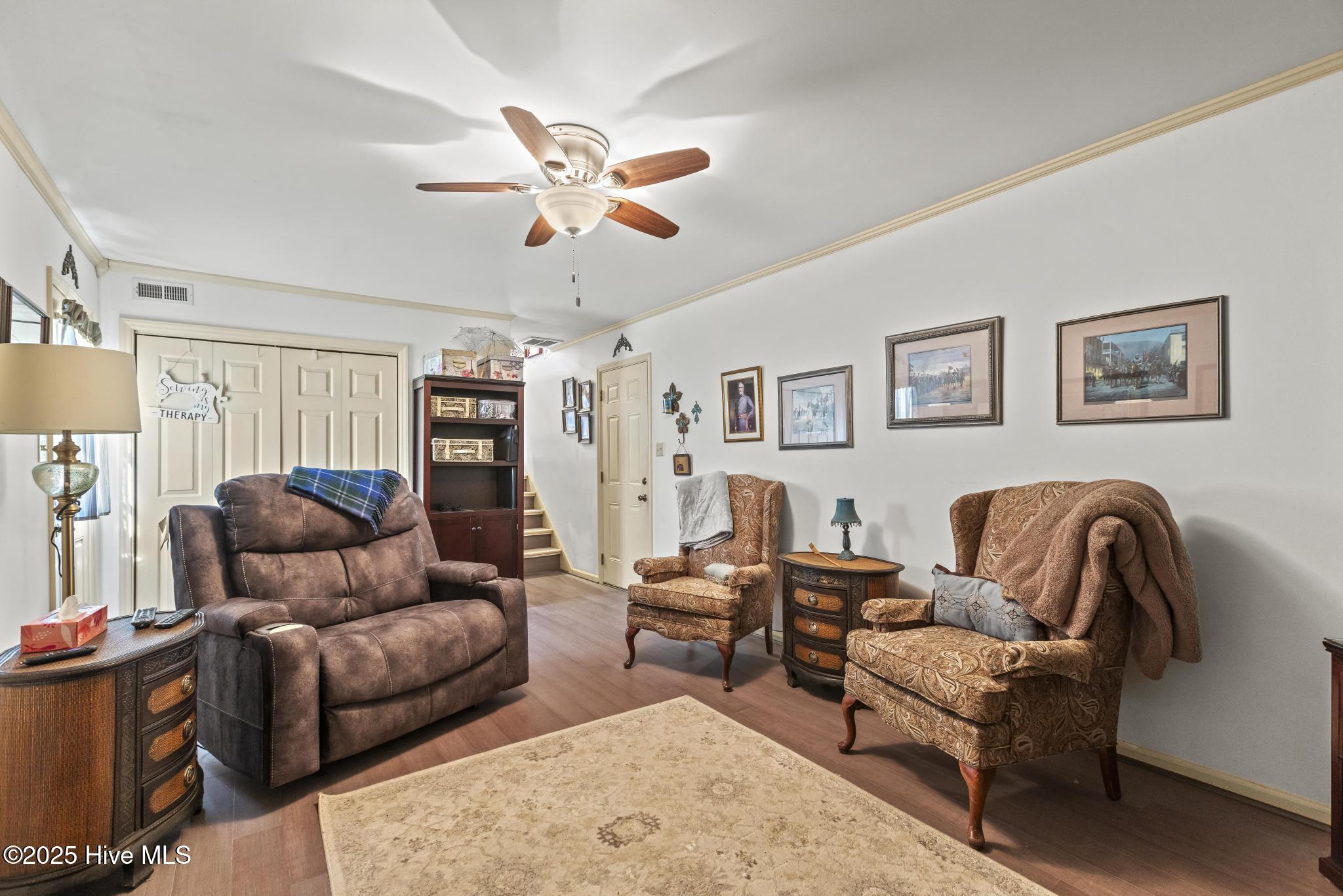 100537186 | Photo 20