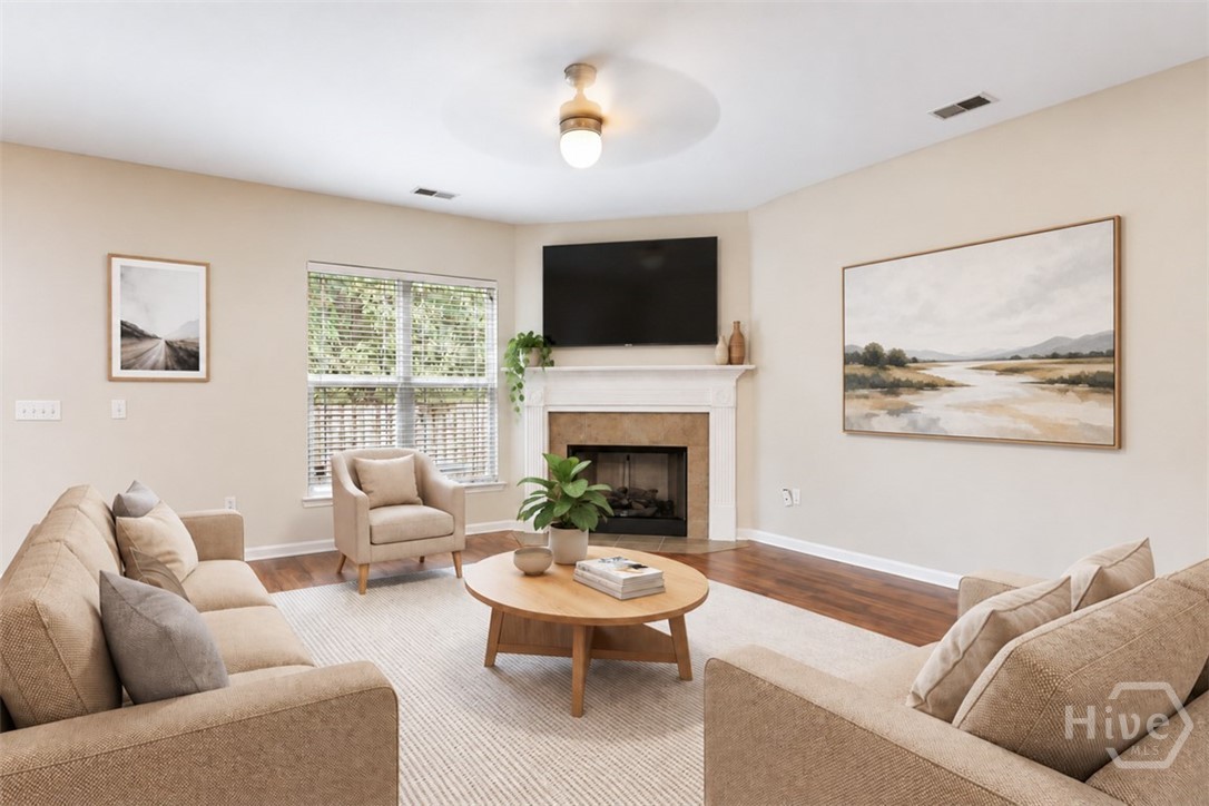 Photo 3 of Single family home for sale at 160 Chapel Lake S, Savannah, GA 31419 | MLS# SA363870 | Listing updated on 2026-09-19