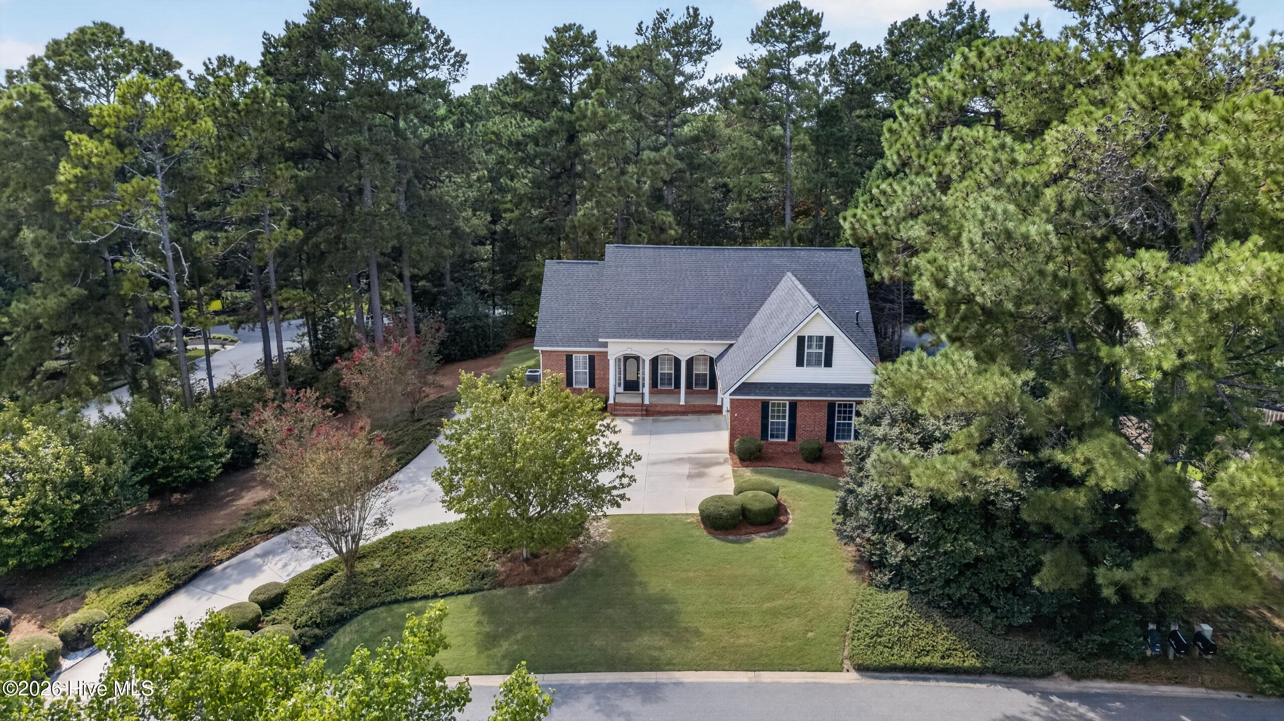Photo 5 of Single family home for sale at 212 Red Oak Ln, Aiken, SC 29803 | MLS# 100601121 | Listing updated on 2026-09-04