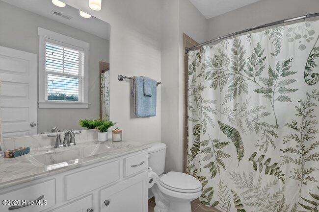 100552882 | Photo 50