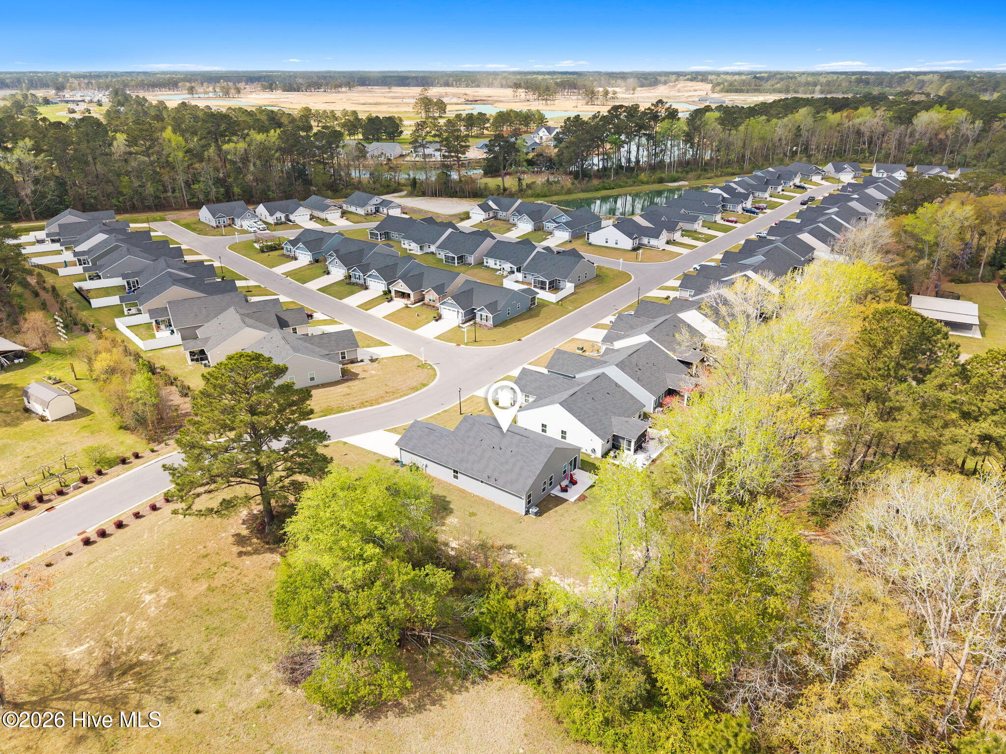 100564304 | Photo 36