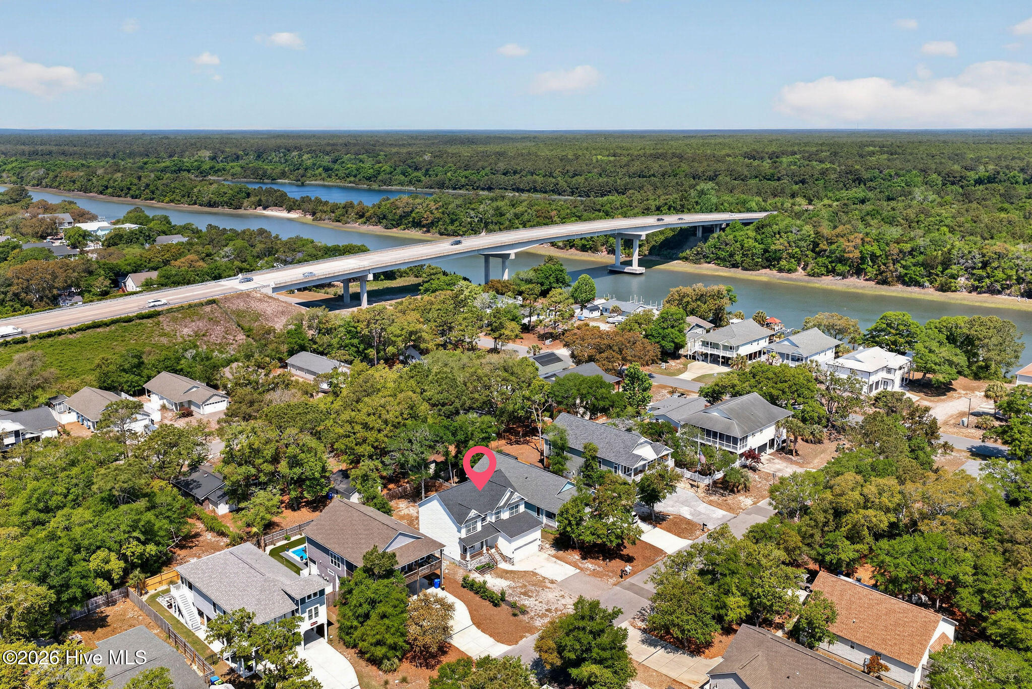 100570587 | Photo 49