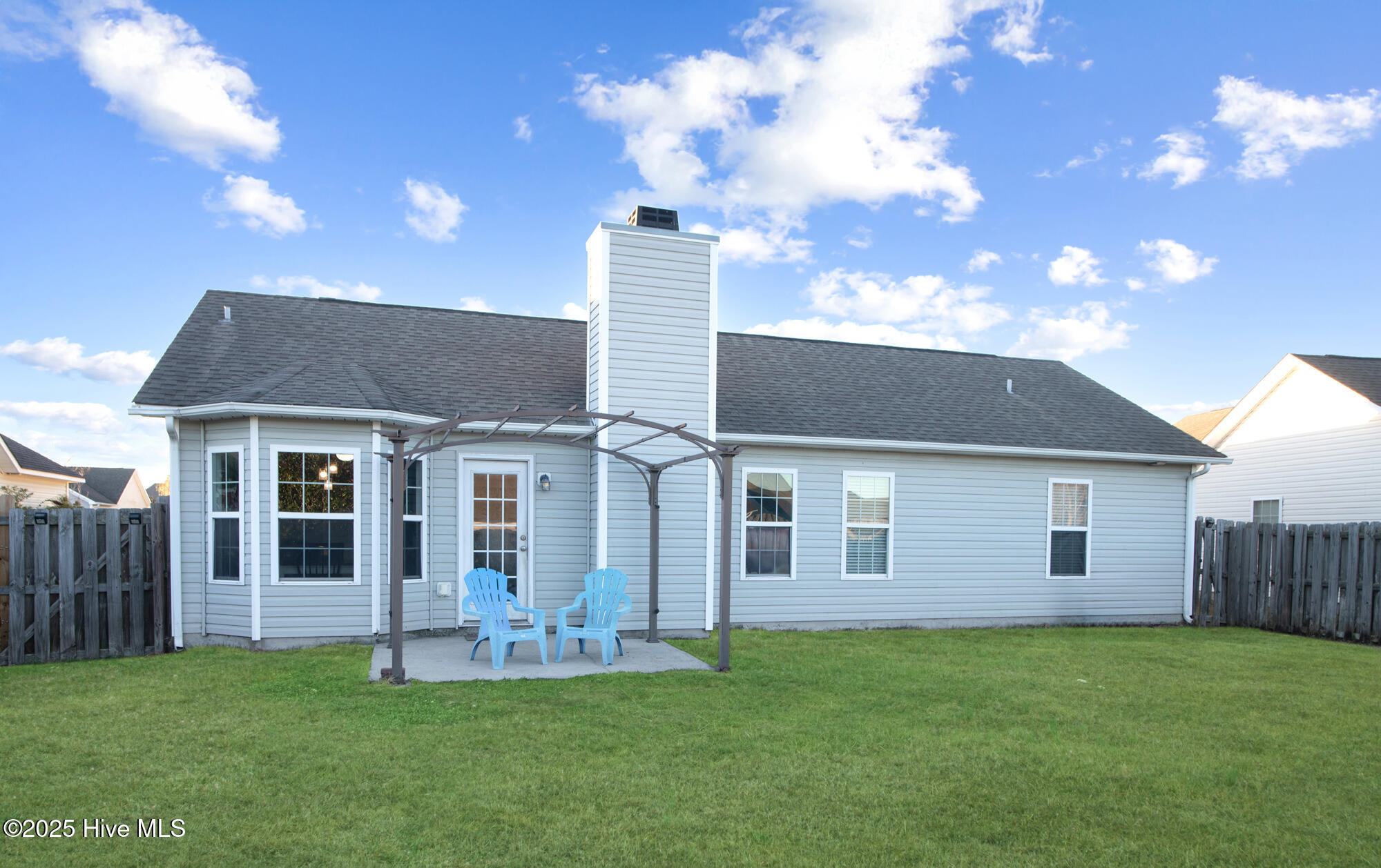 100541598 | Photo 29