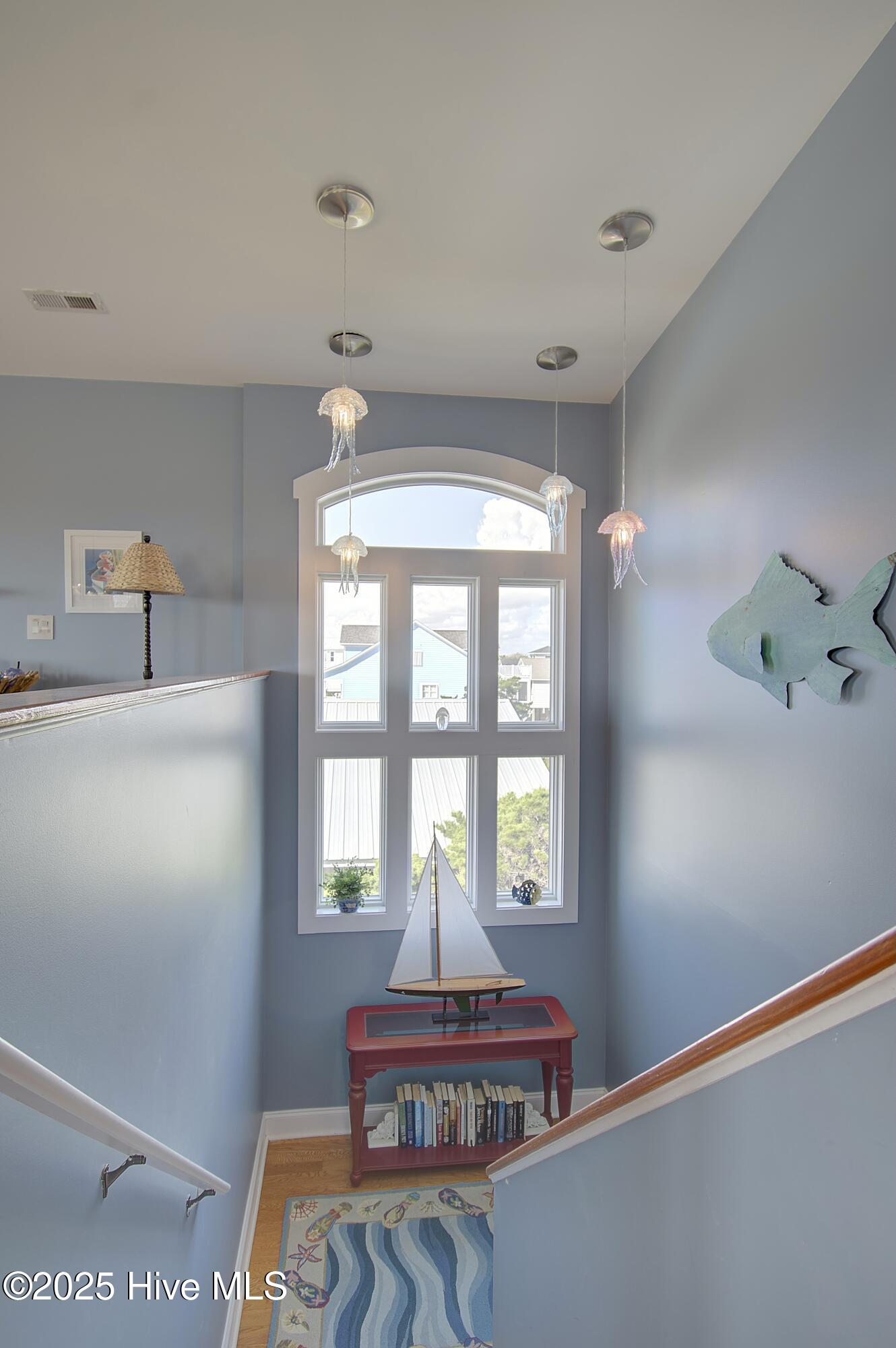 100526525 | Photo 20