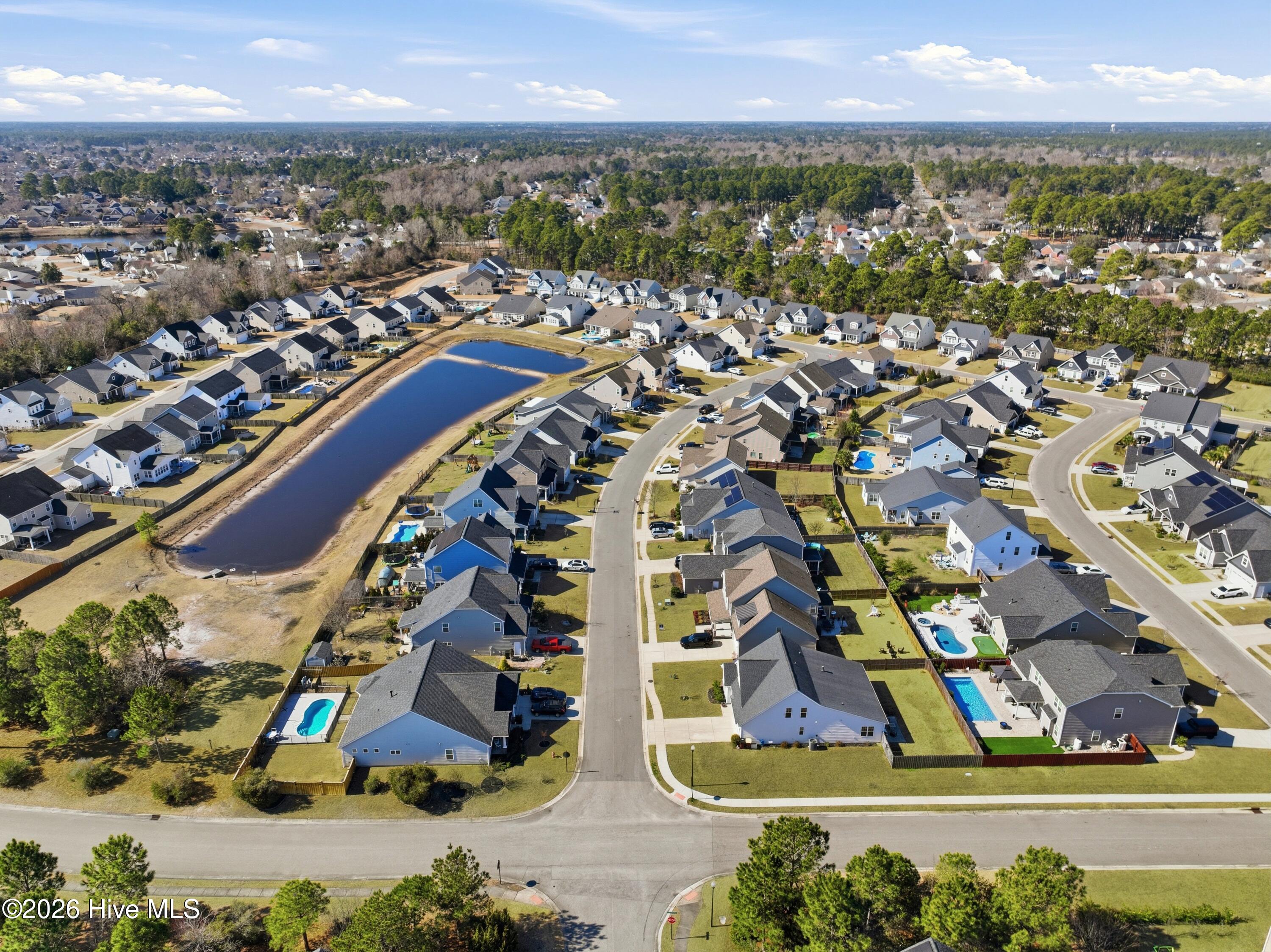 100557354 | Photo 70