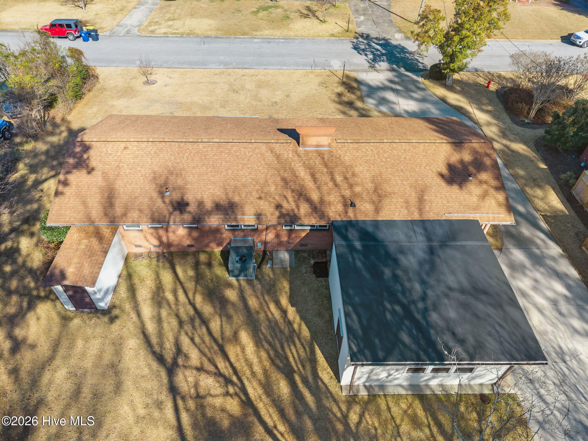 100547084 | Photo 46