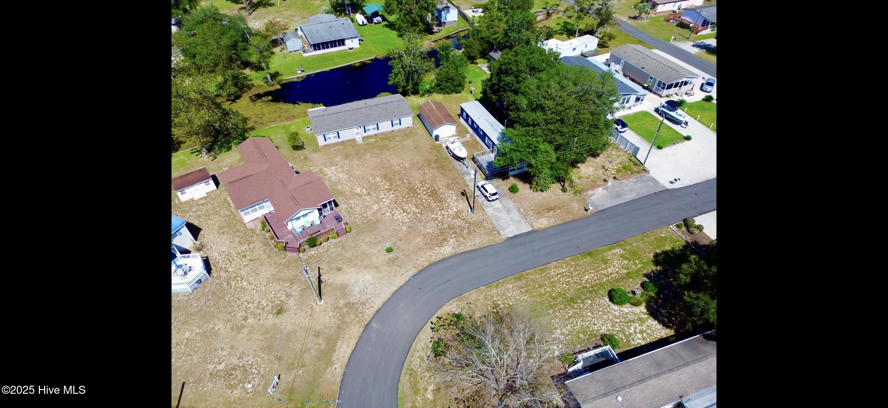 100530784 | Photo 26