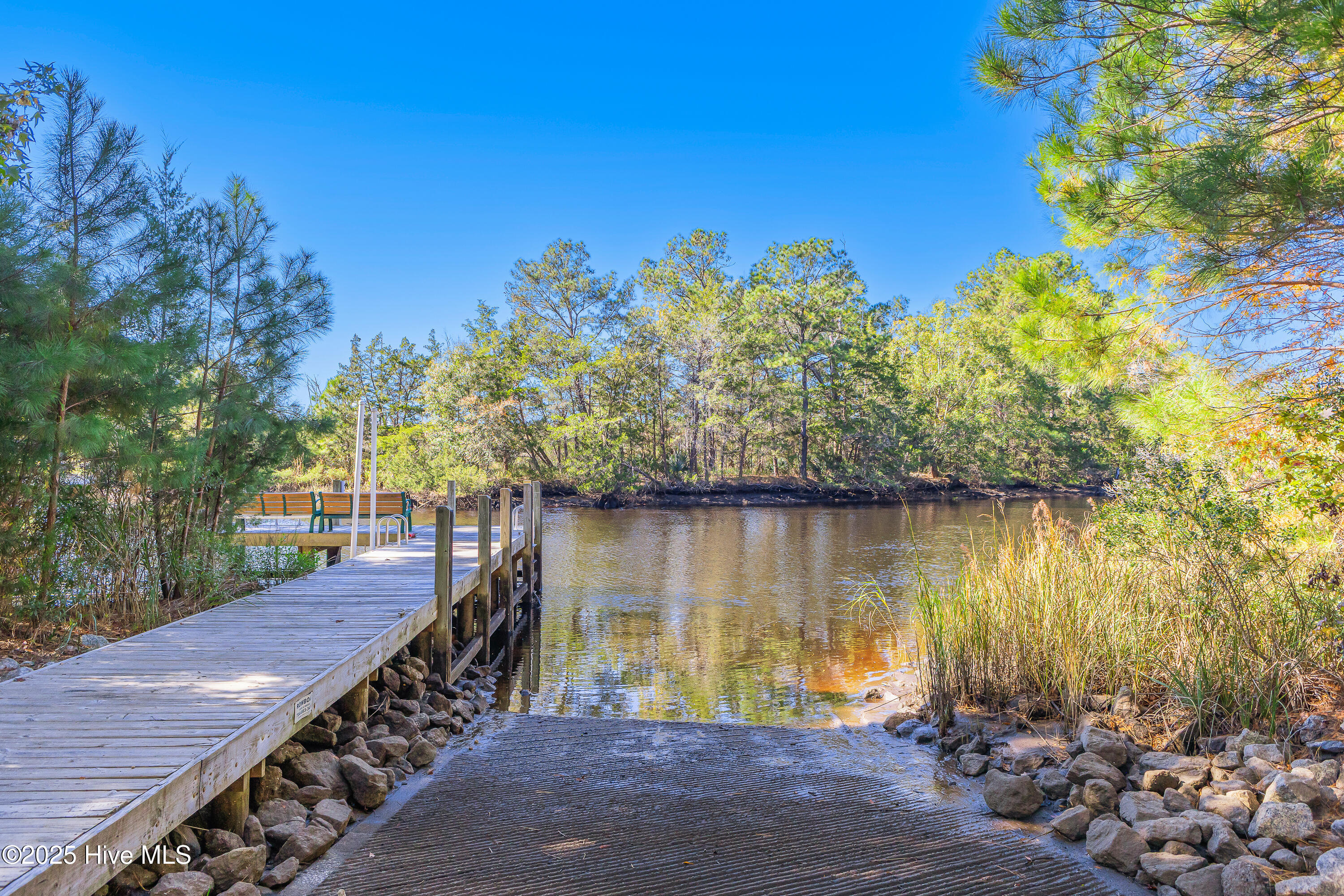 100542174 | Photo 47