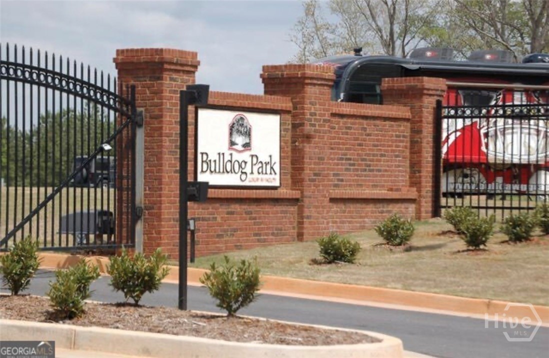 Property at 655 Hancock Industrial Way