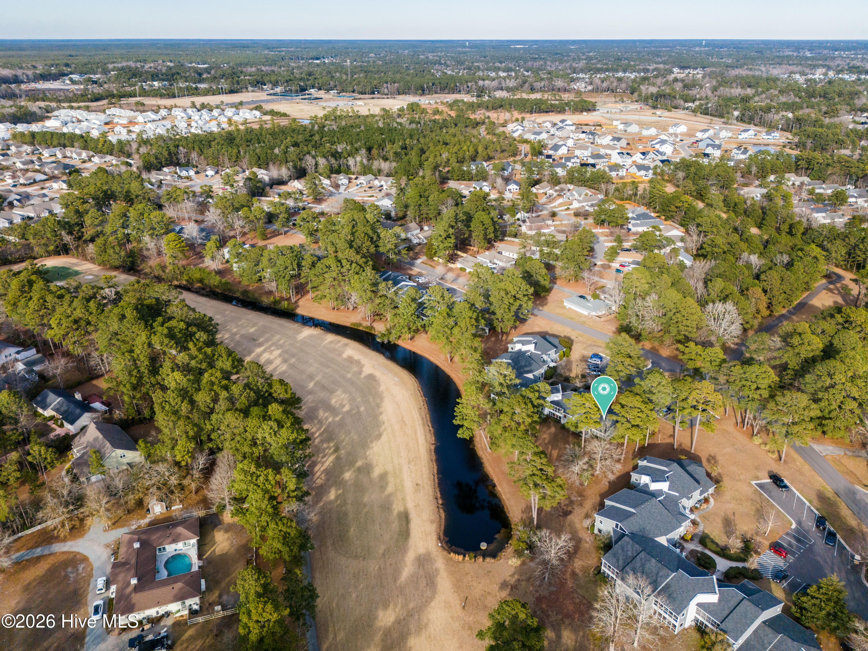 100549280 | Photo 36