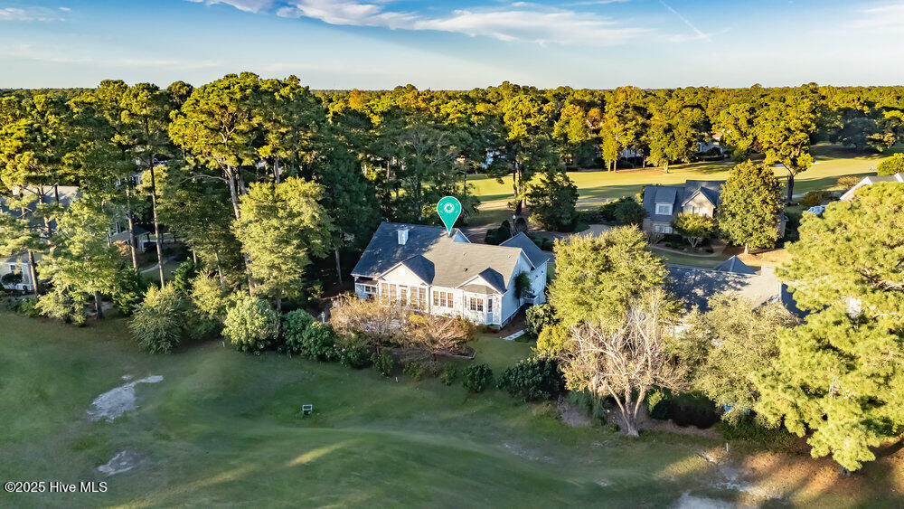 100536027 | Photo 43