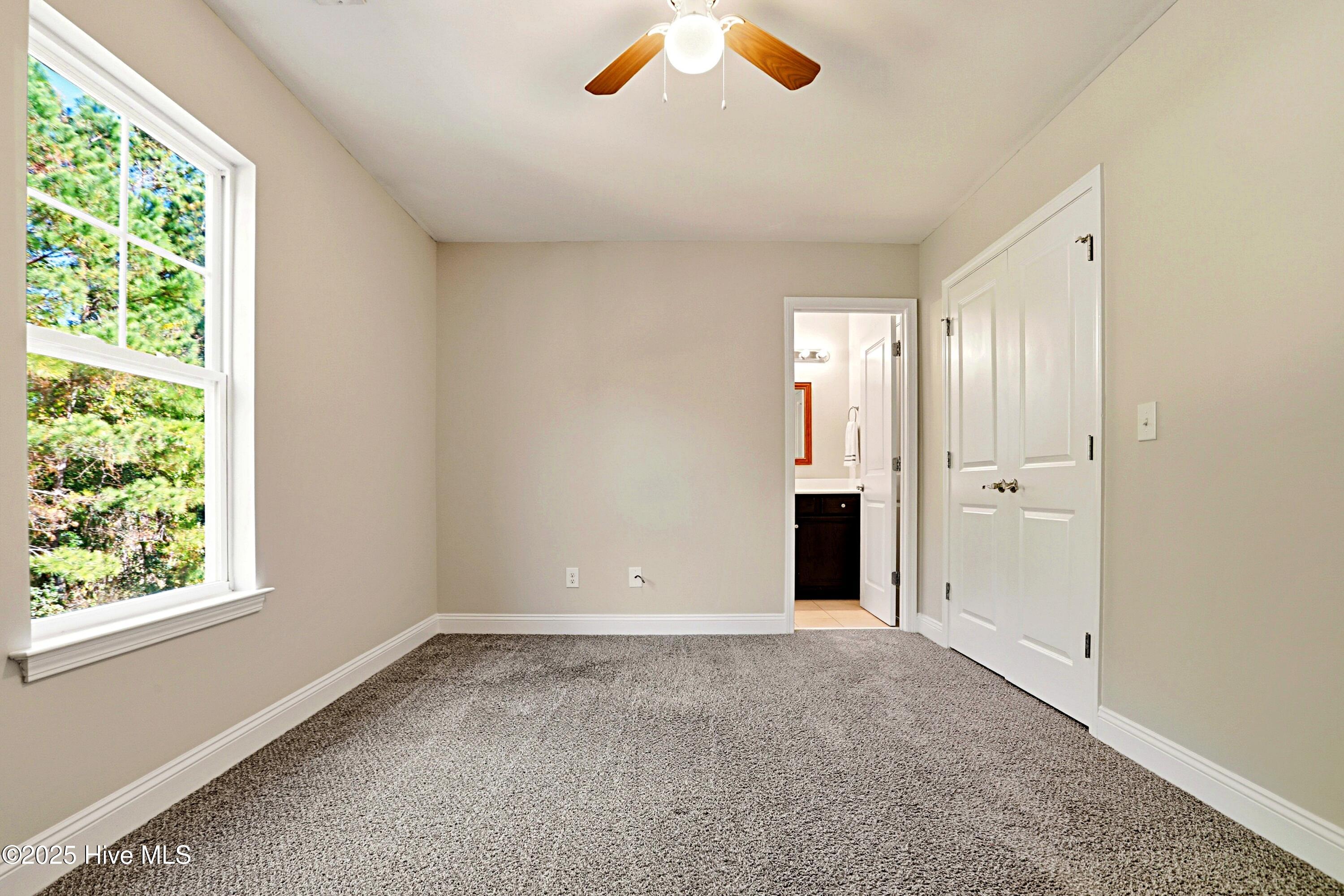 100539974 | Photo 32