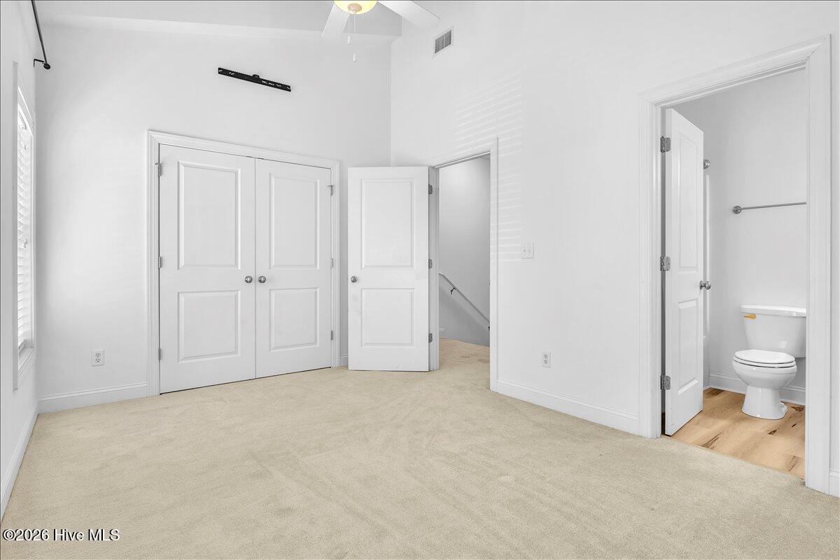 100567223 | Photo 28