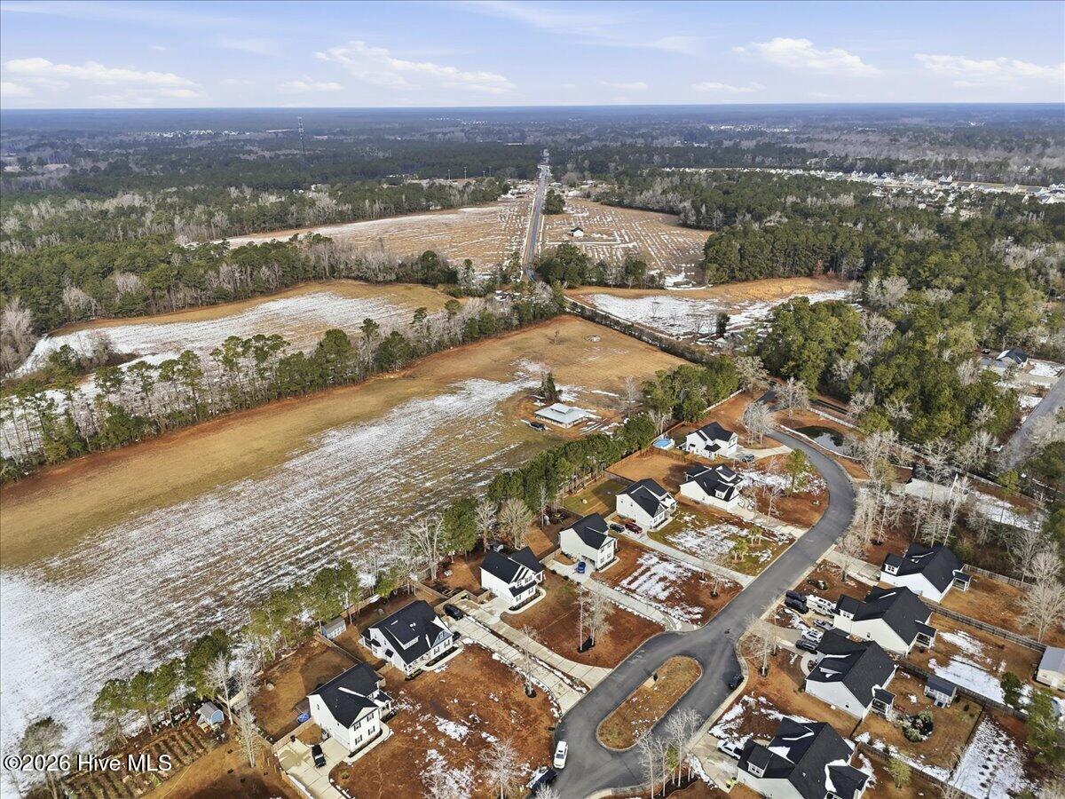 100553155 | Photo 63