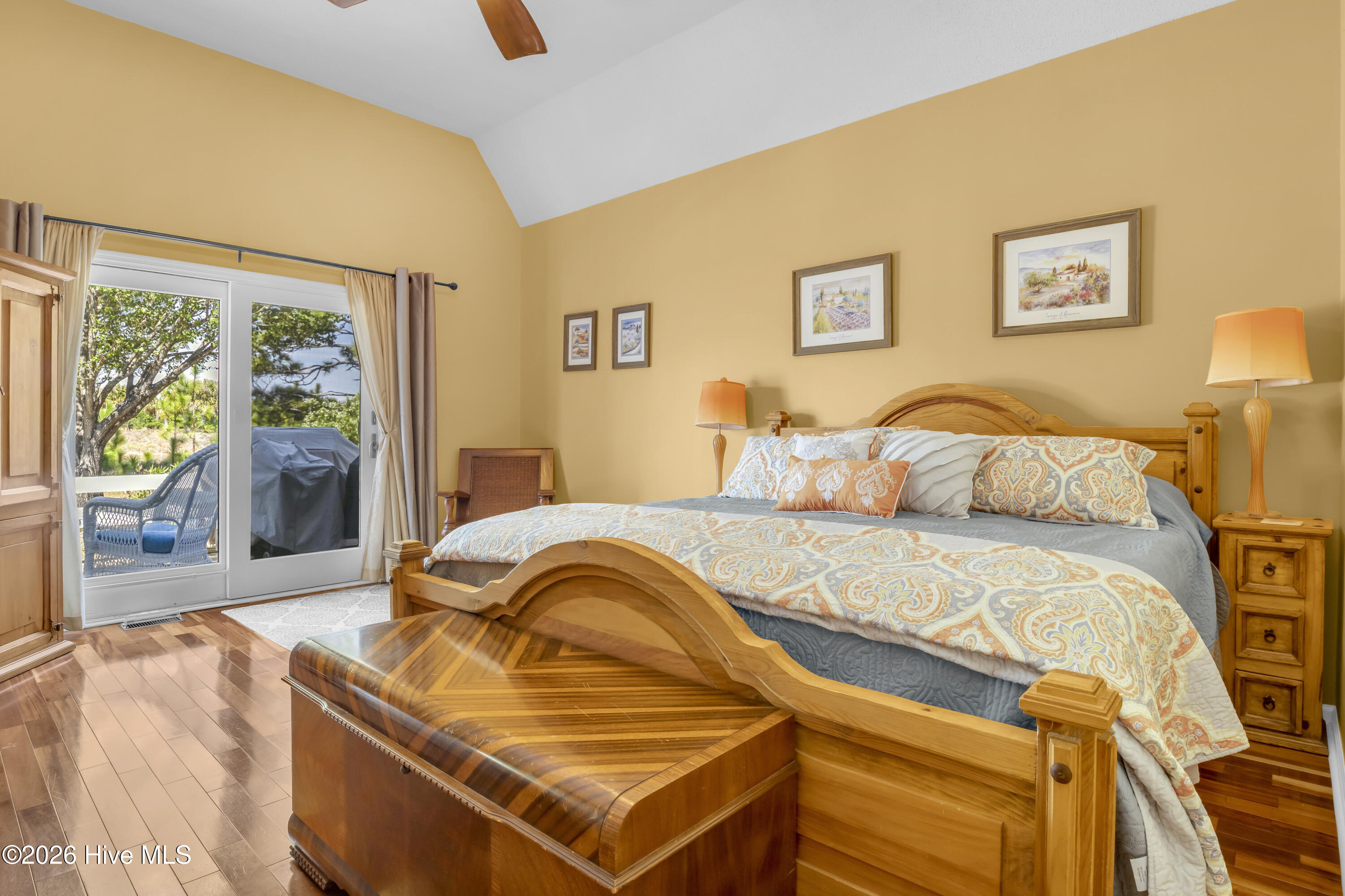 100566160 | Photo 20